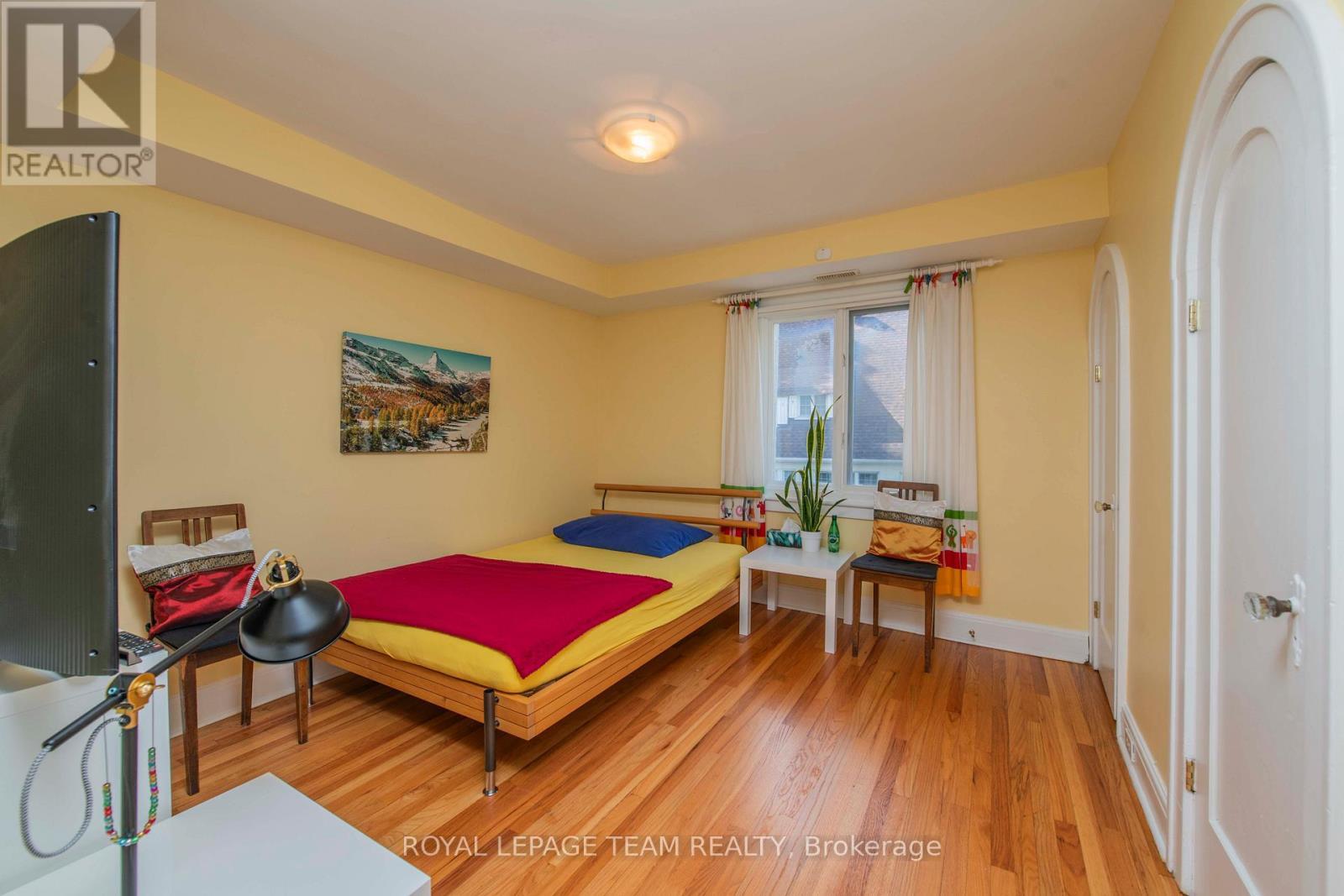 60 Goulburn Avenue, Ottawa, ON - Indoor Photo Showing Bedroom