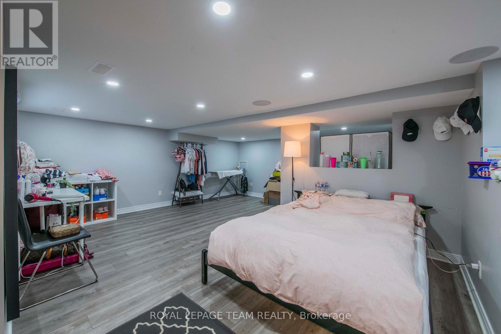 60 Goulburn Avenue, Ottawa, ON - Indoor Photo Showing Bedroom
