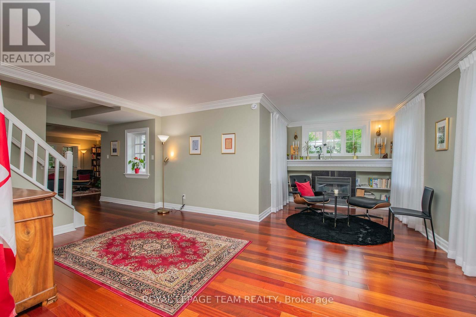 60 Goulburn Avenue, Ottawa, ON - Indoor