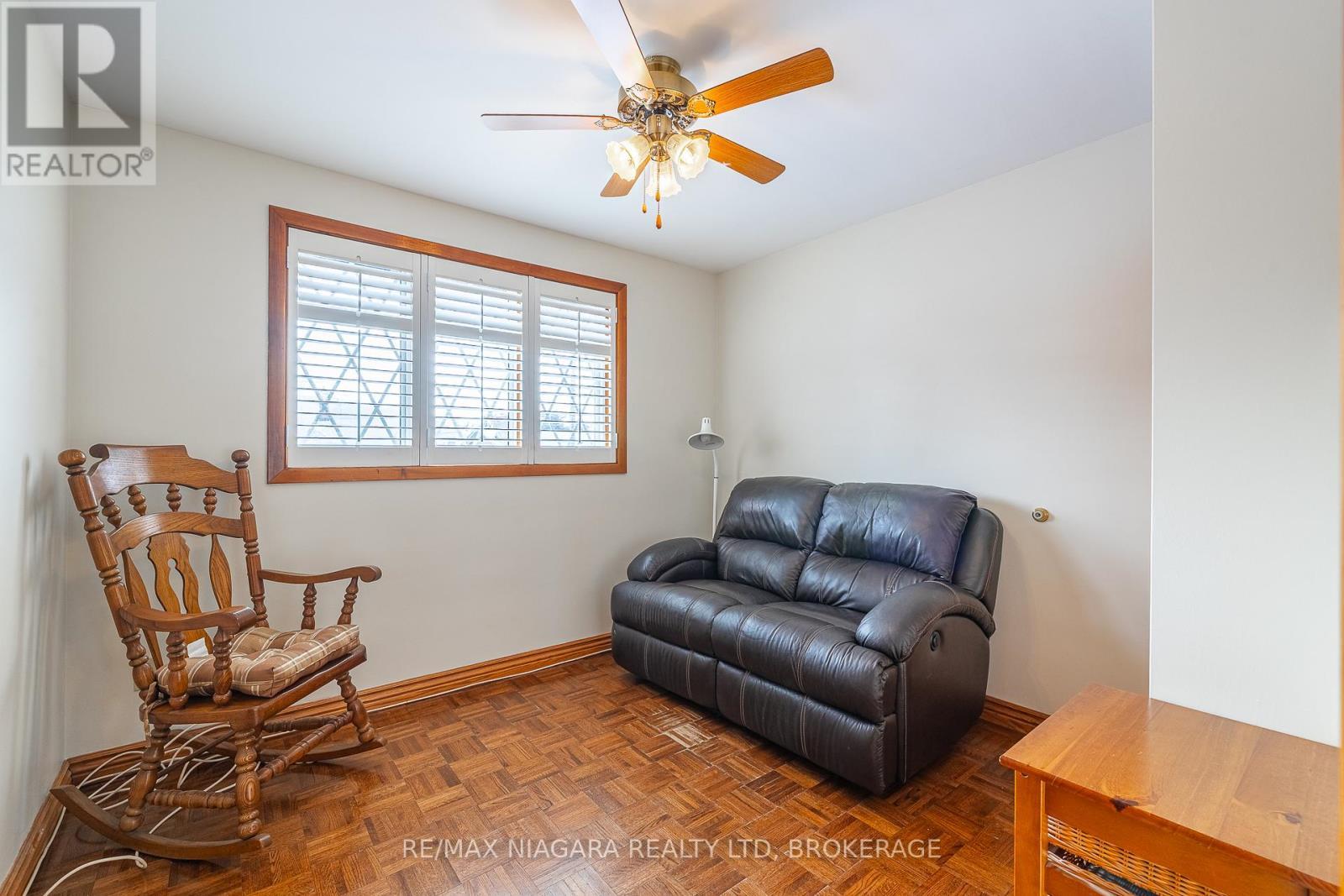 5923 Keith Street, Niagara Falls (Church'S Lane), ON - Indoor