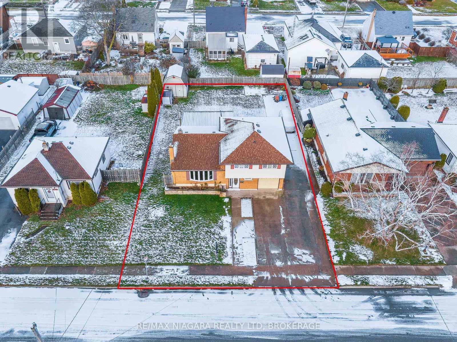 5923 Keith Street, Niagara Falls (Church'S Lane), ON - Outdoor With View