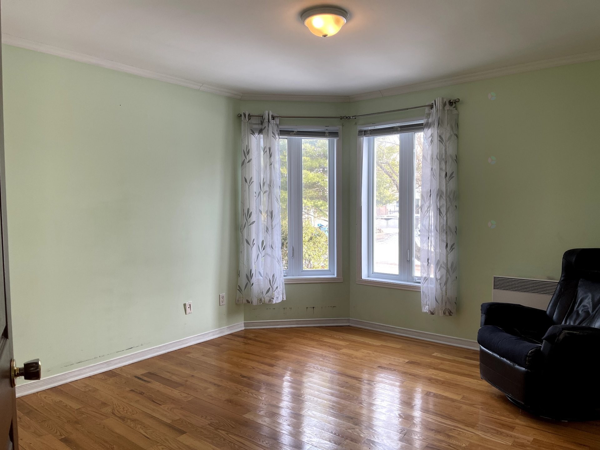 Chambre à coucher - 52 Rue Ross, Saint-Jean-Sur-Richelieu, QC - Indoor Photo Showing Other Room