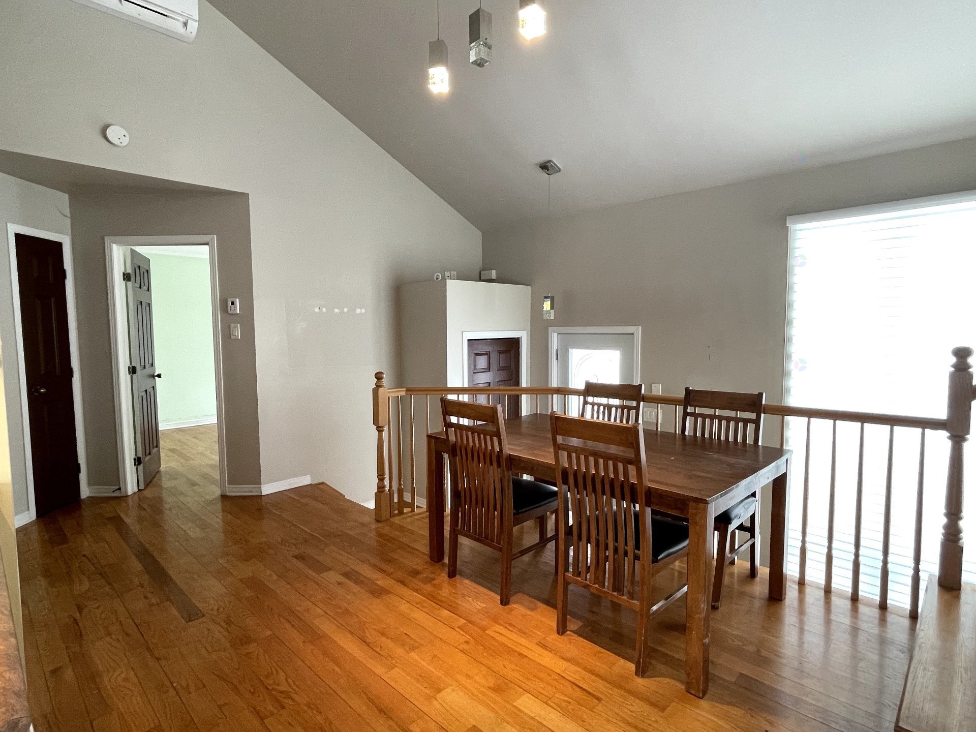 Salle à manger - 52 Rue Ross, Saint-Jean-Sur-Richelieu, QC - Indoor Photo Showing Dining Room