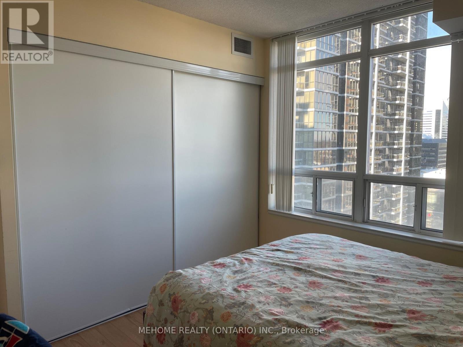 2005 - 35 Bales Avenue, Toronto, ON - Indoor Photo Showing Bedroom