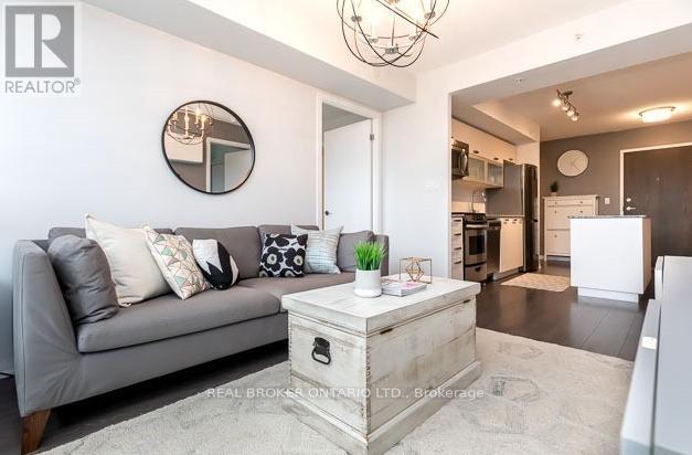 741 - 68 Abell Street, Toronto, ON - Indoor