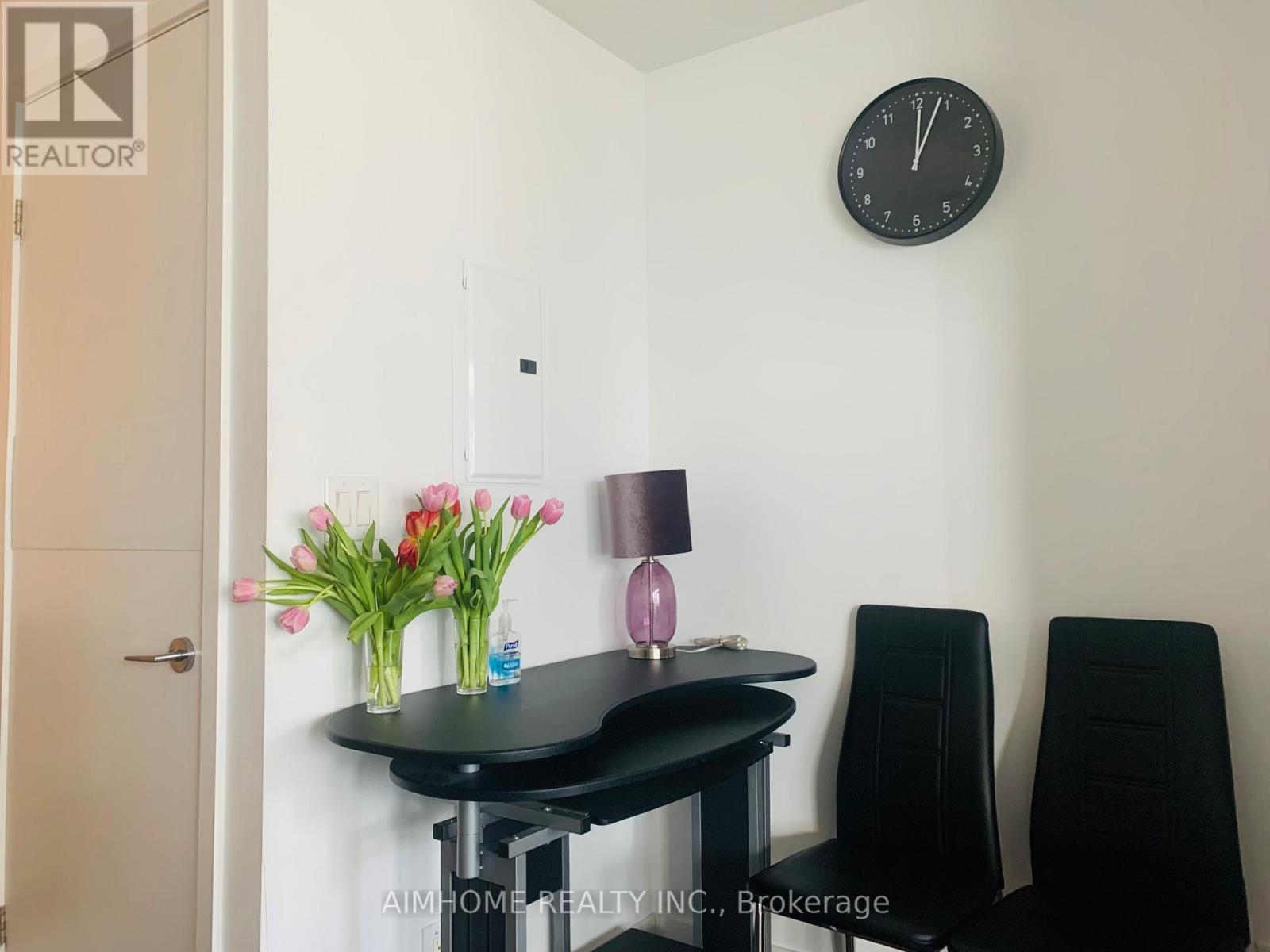 2611 - 12 York Street, Toronto, ON - Indoor