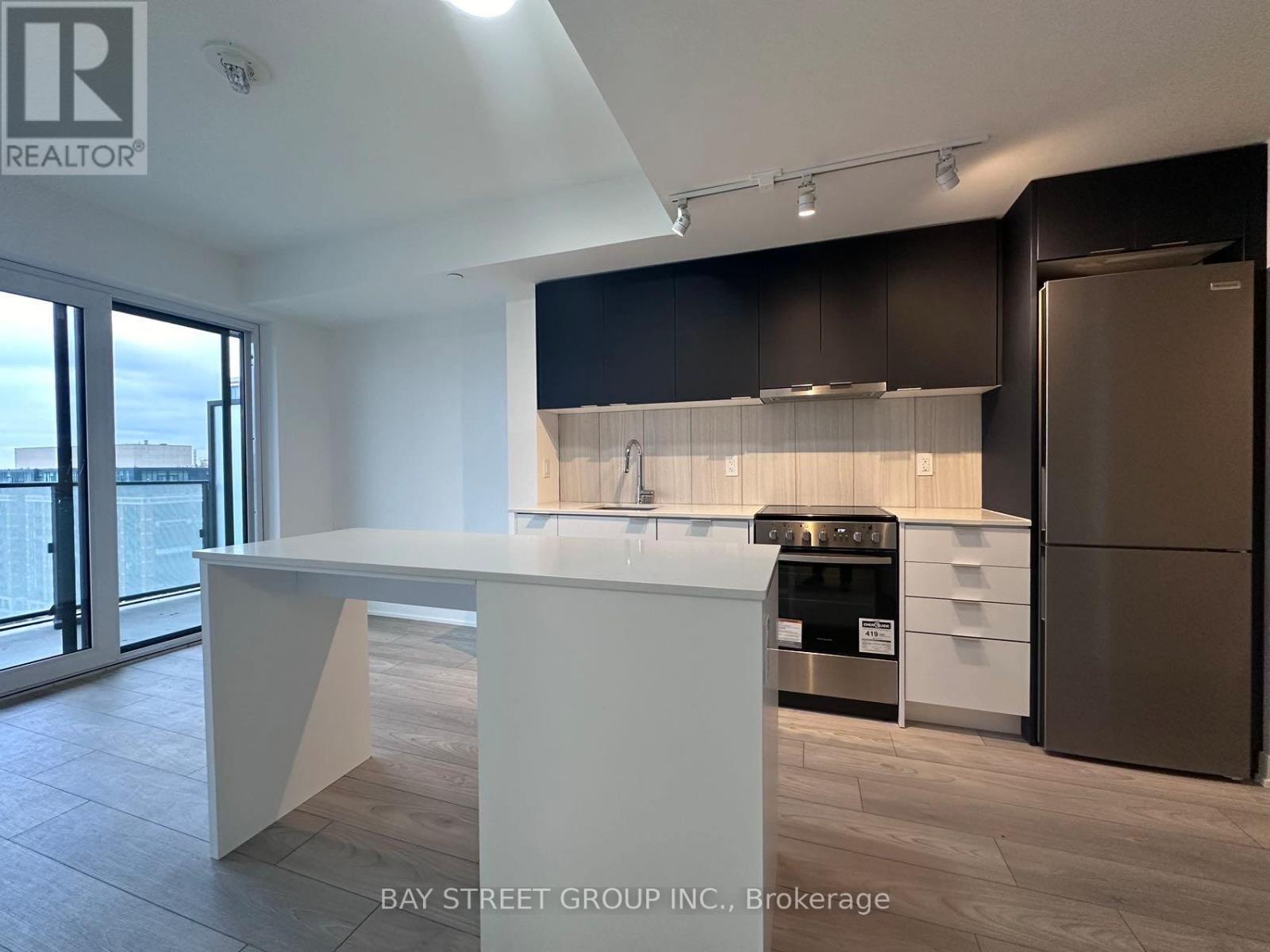 1101 - 8 Tippett Road, Toronto, ON - Indoor Photo Showing Kitchen
