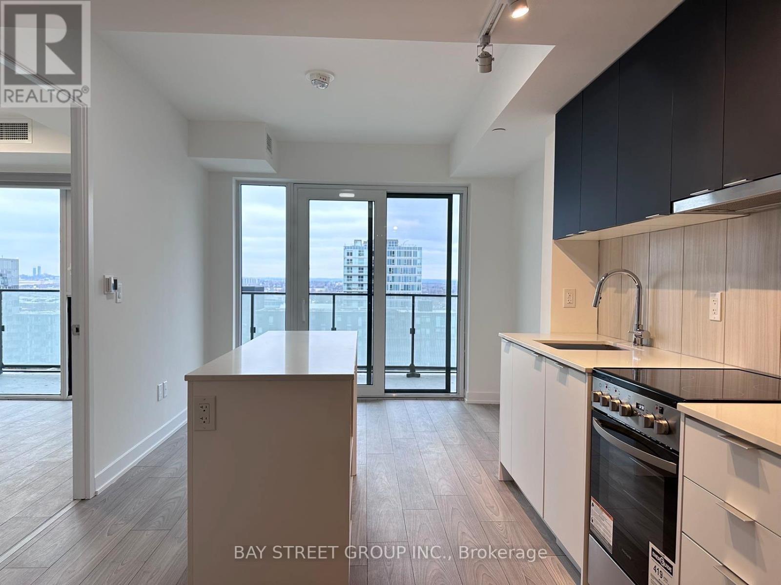1101 - 8 Tippett Road, Toronto, ON - Indoor Photo Showing Kitchen