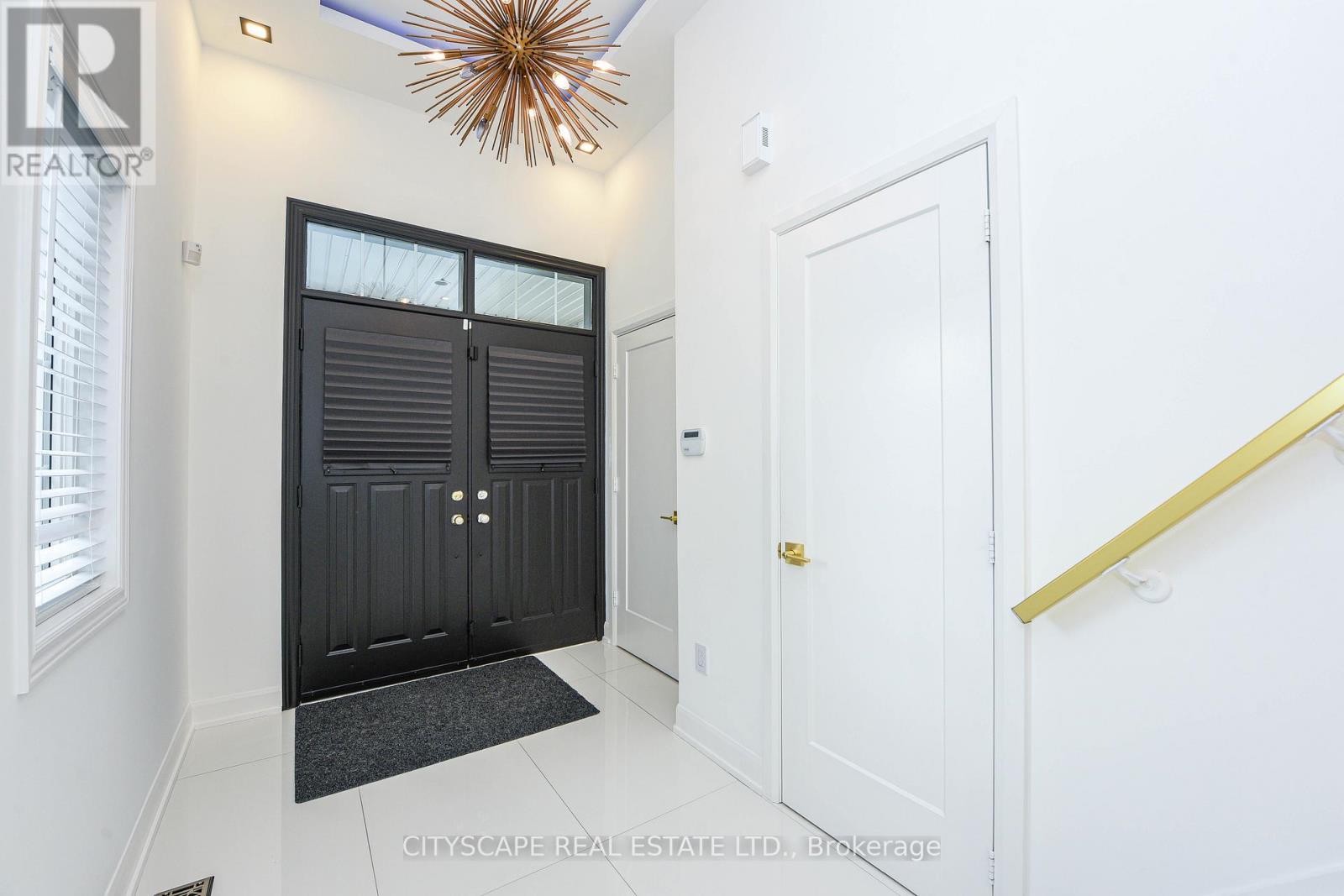 4637 James Austin Drive, Mississauga, ON - Indoor Photo Showing Other Room