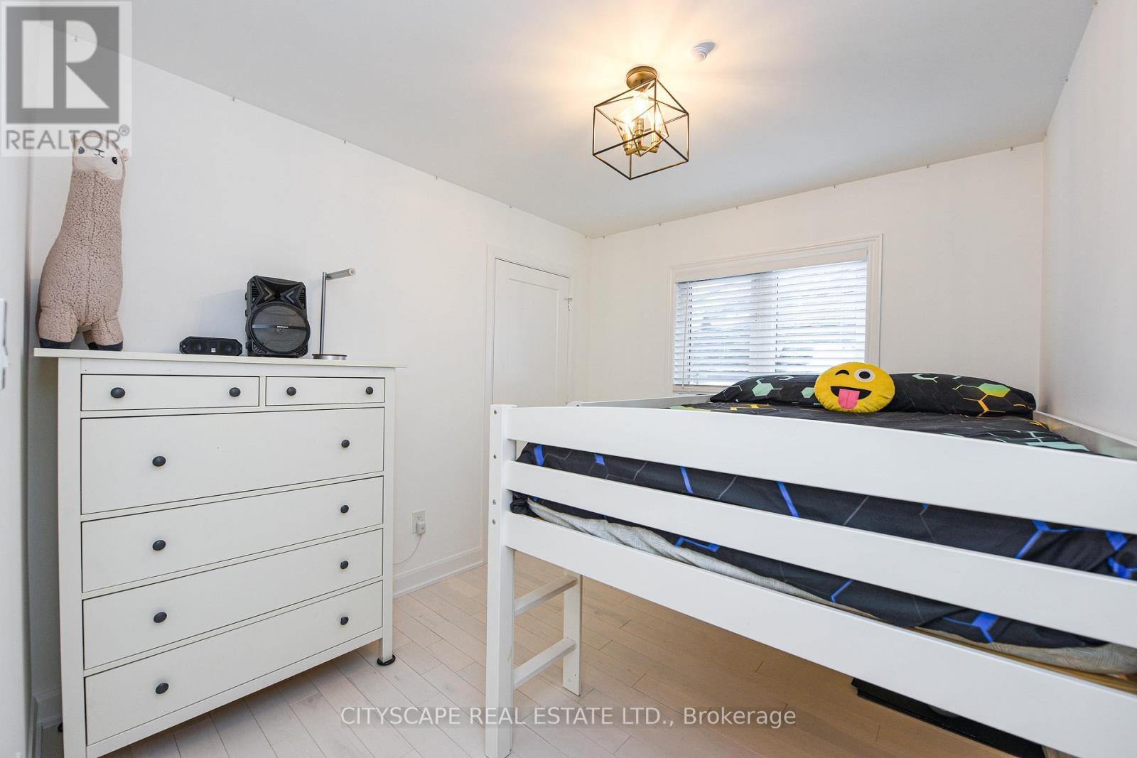 4637 James Austin Drive, Mississauga, ON - Indoor Photo Showing Bedroom