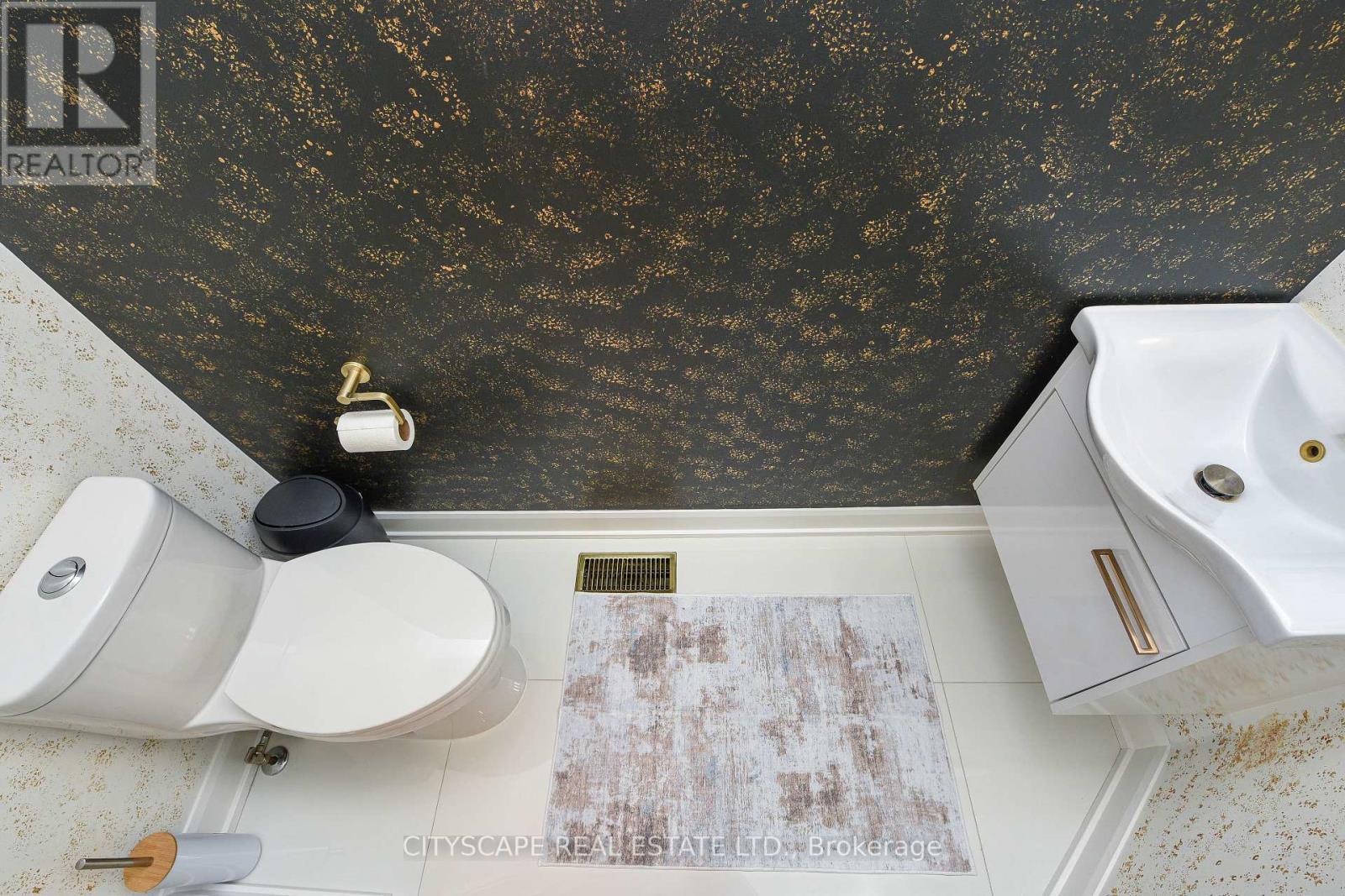 4637 James Austin Drive, Mississauga, ON - Indoor Photo Showing Bathroom