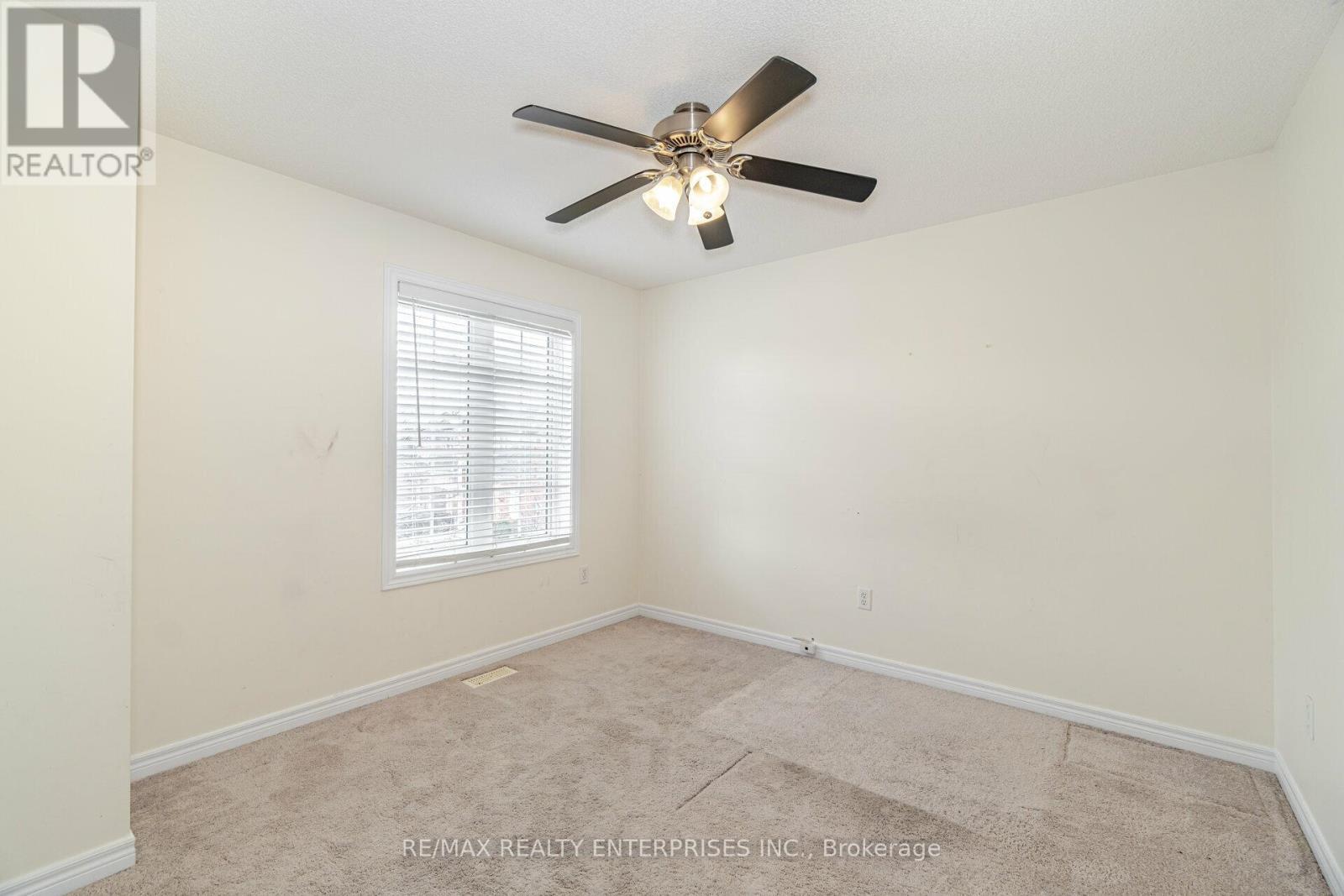 2341 Vanessa Drive, Burlington, ON - Indoor Photo Showing Other Room