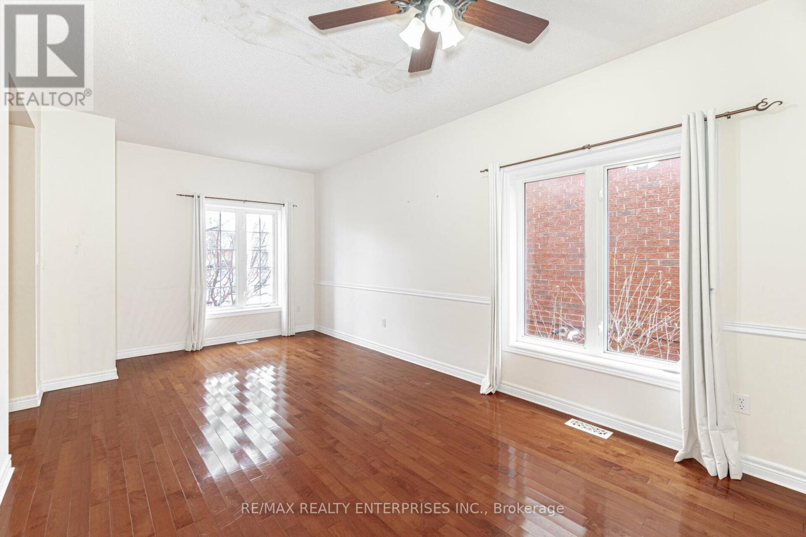 2341 Vanessa Drive, Burlington, ON - Indoor Photo Showing Other Room