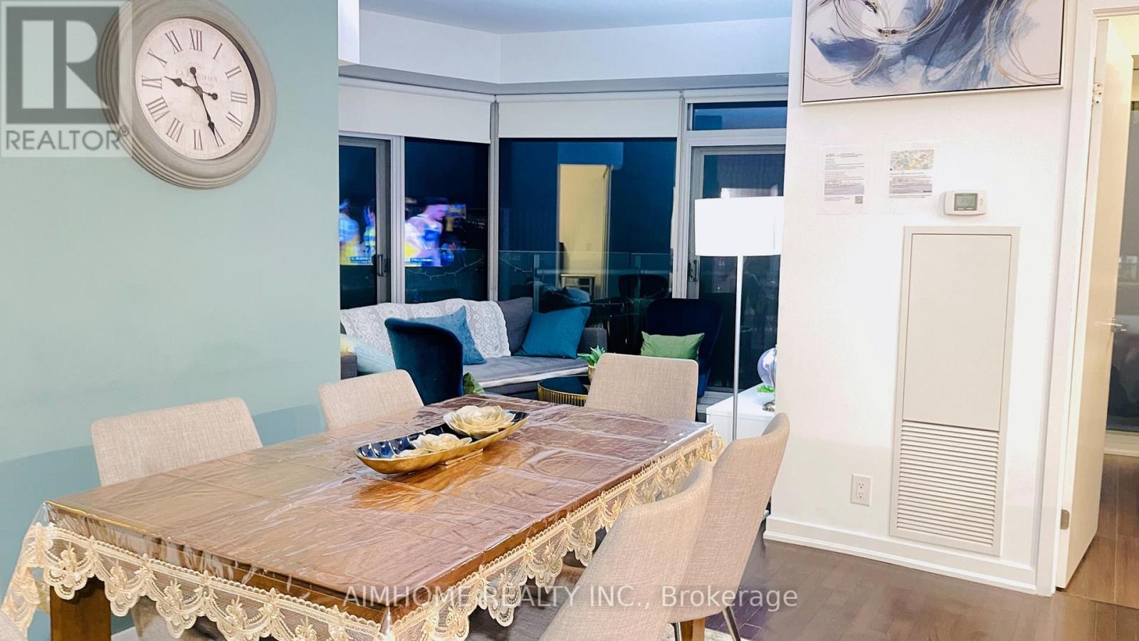 4803 - 14 York Street, Toronto, ON - Indoor