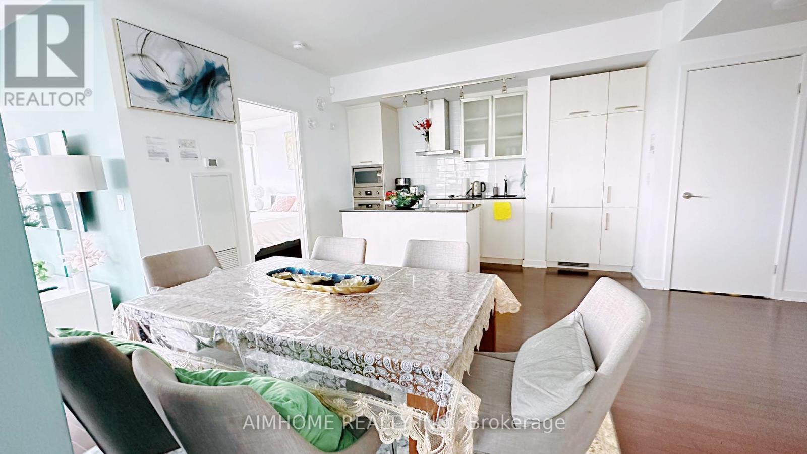 4803 - 14 York Street, Toronto, ON - Indoor Photo Showing Other Room