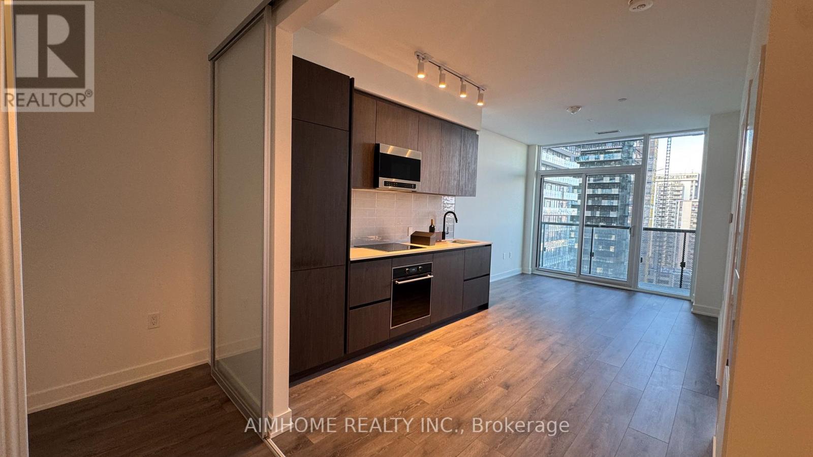 1908 - 117 Broadway Avenue, Toronto, ON - Indoor