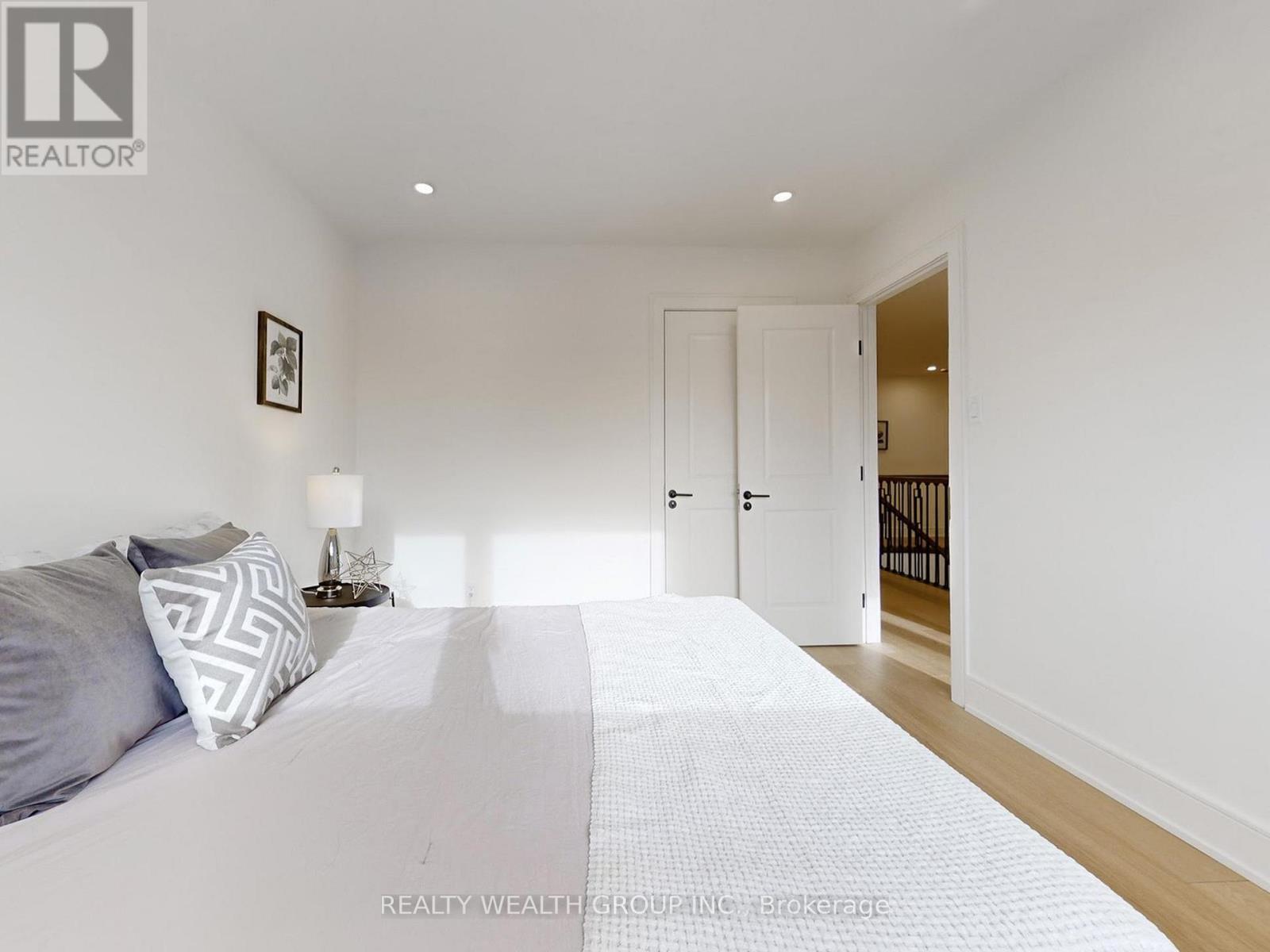 46 Sycamore Drive, Markham, ON - Indoor Photo Showing Bedroom