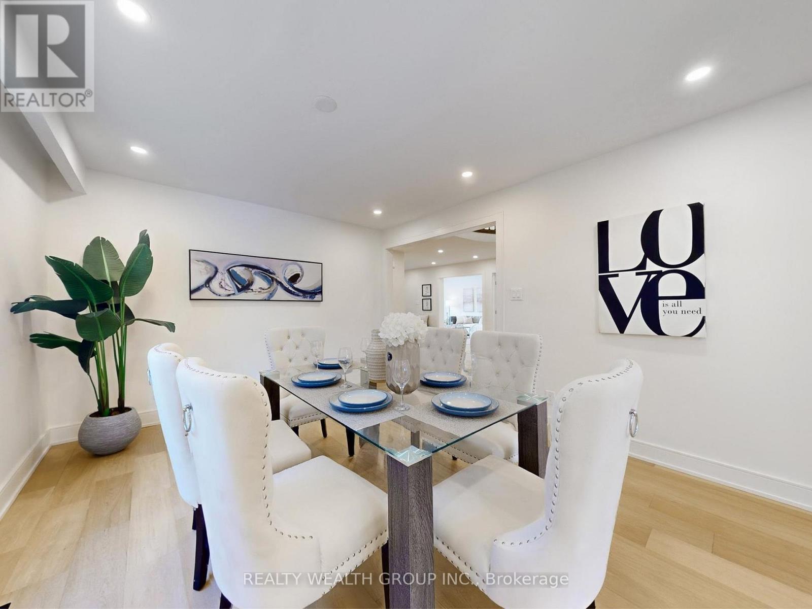 46 Sycamore Drive, Markham, ON - Indoor Photo Showing Dining Room