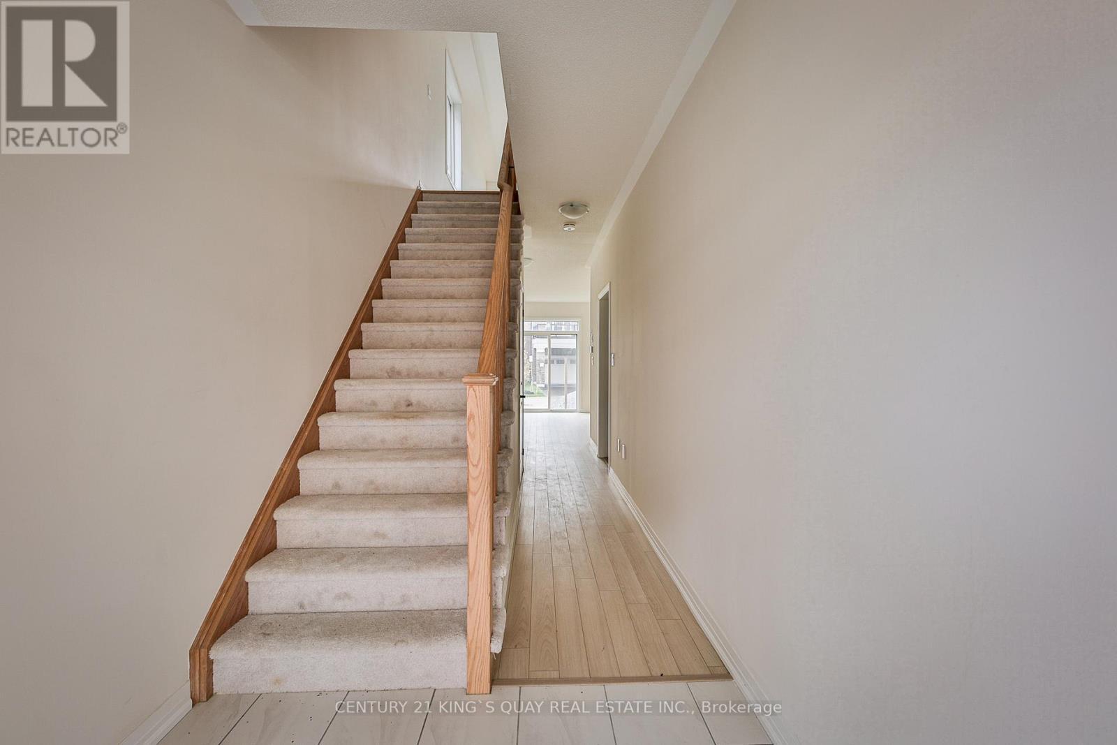 36 Sissons Way, Markham, ON - Indoor Photo Showing Other Room