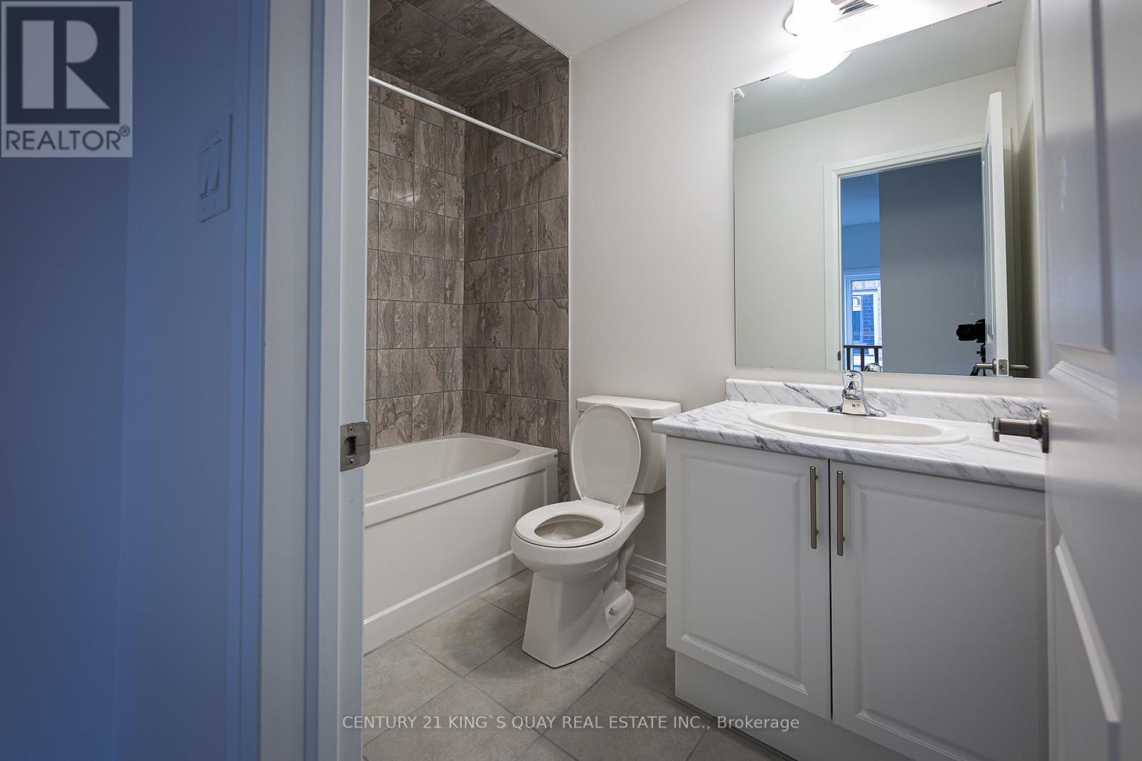 36 Sissons Way, Markham, ON - Indoor Photo Showing Bathroom