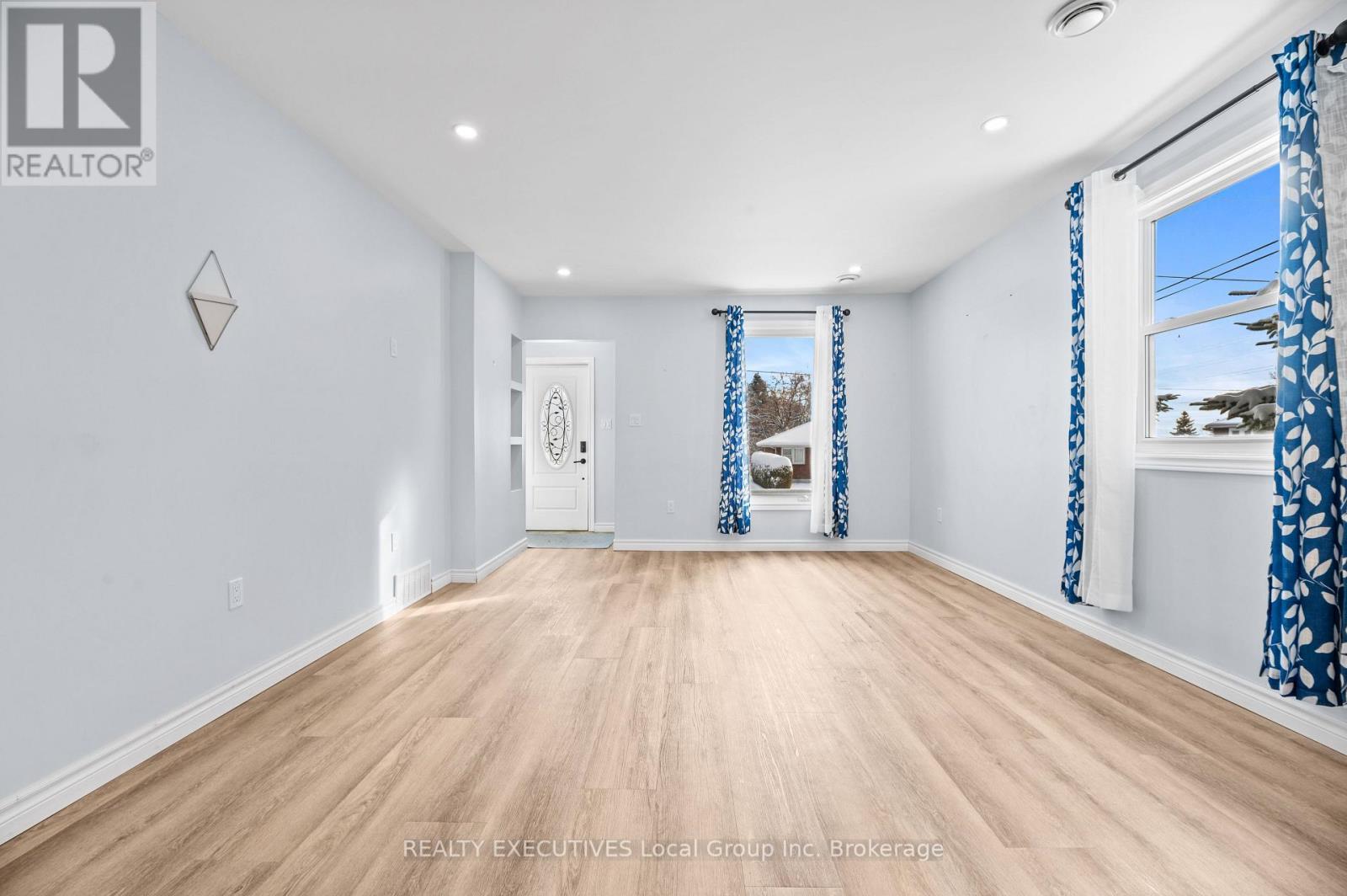 570 Nipissing Street, North Bay (West End), ON - Indoor Photo Showing Other Room