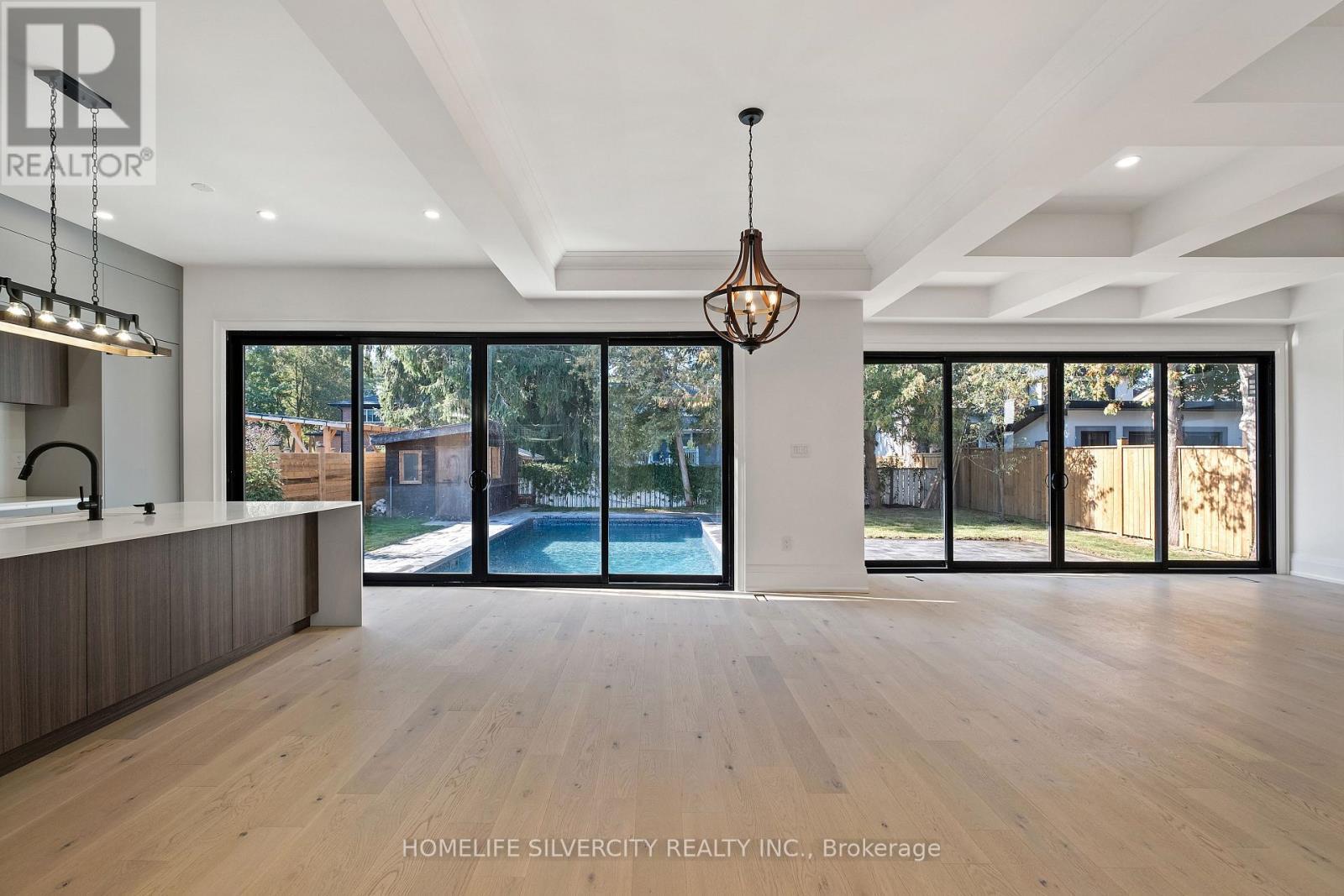 1610 Kenmuir Avenue, Mississauga, ON - Indoor Photo Showing Other Room