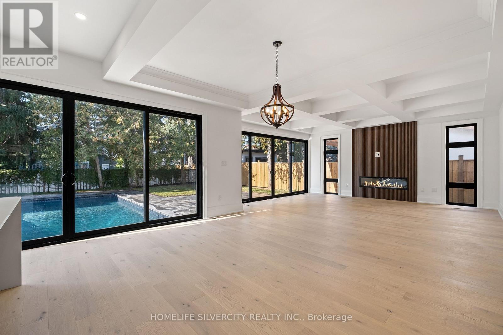 1610 Kenmuir Avenue, Mississauga, ON - Indoor Photo Showing Other Room