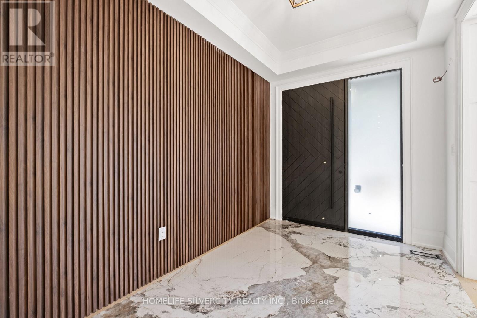 1610 Kenmuir Avenue, Mississauga, ON - Indoor Photo Showing Other Room