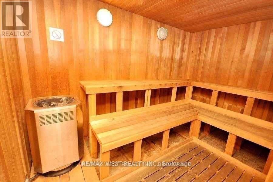 1812 - 339 Rathburn Road W, Mississauga, ON - Indoor Photo Showing Other Room