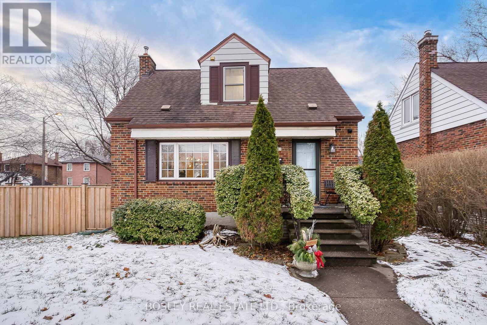North east frontage with south lot - 29 Patika Avenue, Toronto, ON - Outdoor With Facade