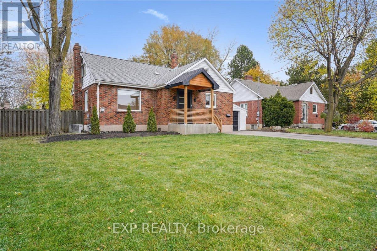 10 Harold Street, Brampton, ON - Outdoor With Facade