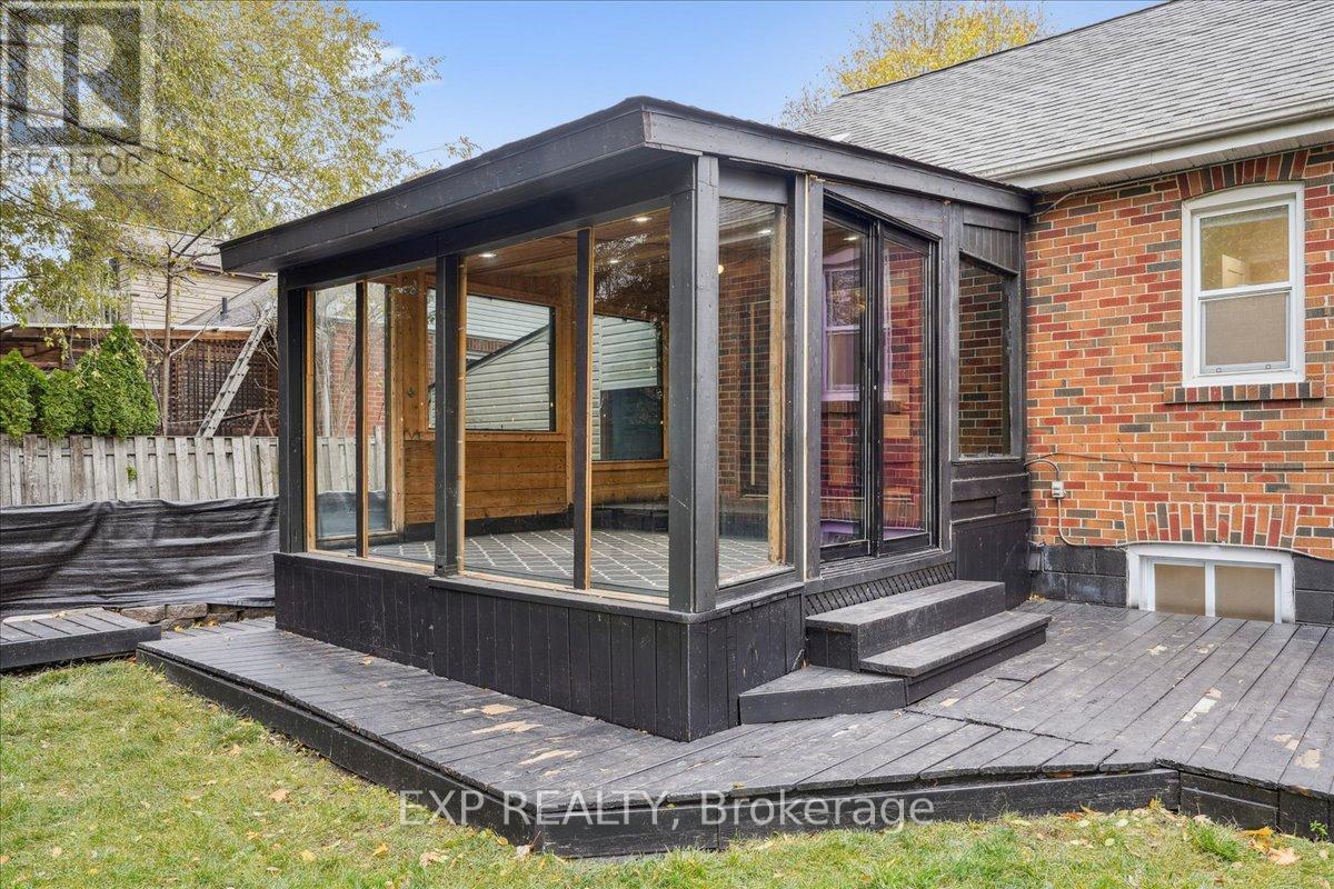 10 Harold Street, Brampton, ON - Outdoor With Exterior