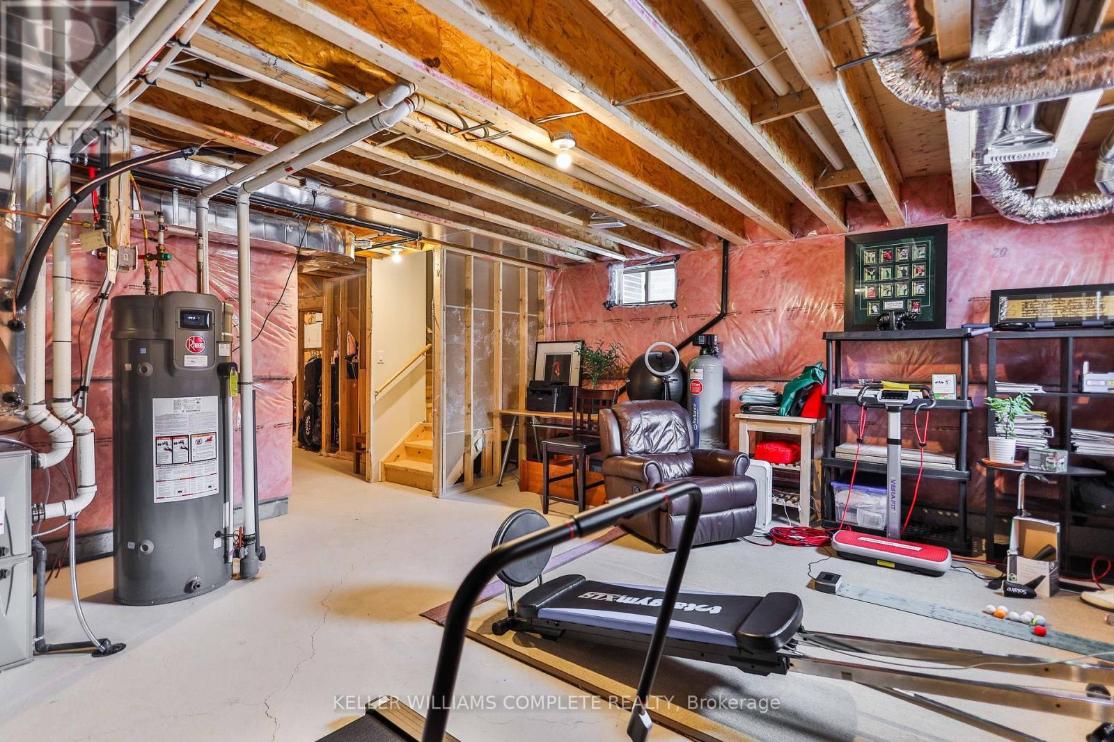 5 Cherry Blossom Heights, Hamilton, ON - Indoor Photo Showing Basement