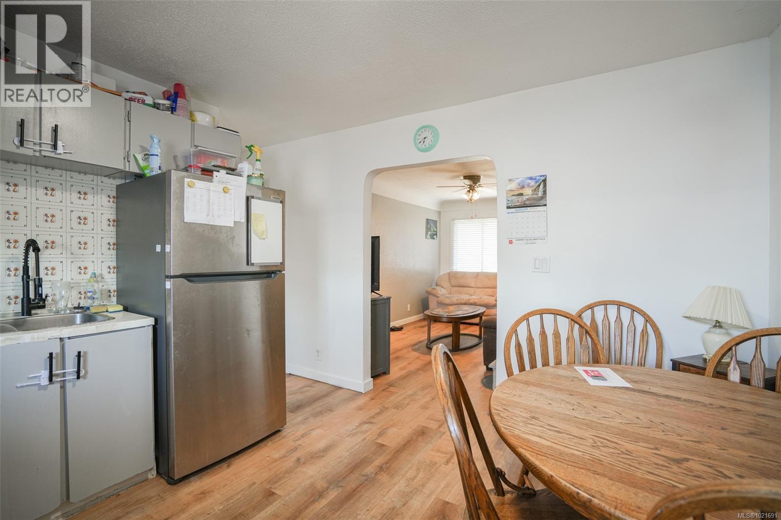 2758 Anderson Ave, Port Alberni, BC - Indoor