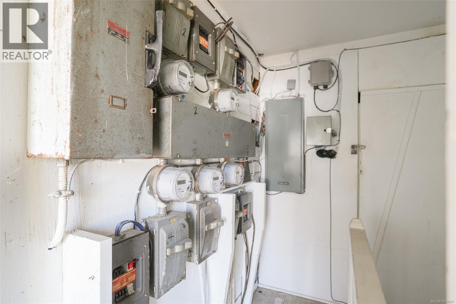 2758 Anderson Ave, Port Alberni, BC - Indoor