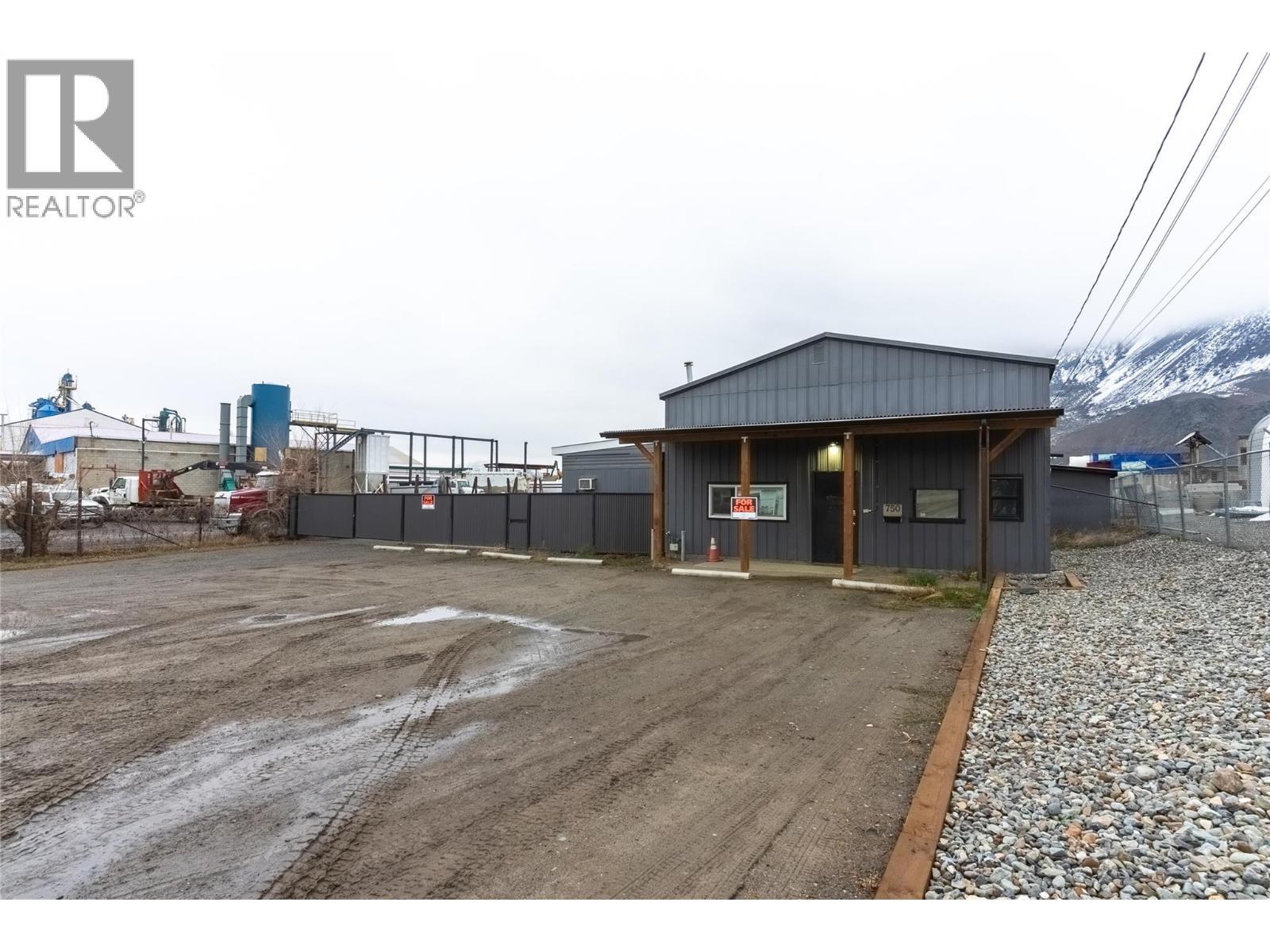 750 Sarcee Street, Kamloops, BC