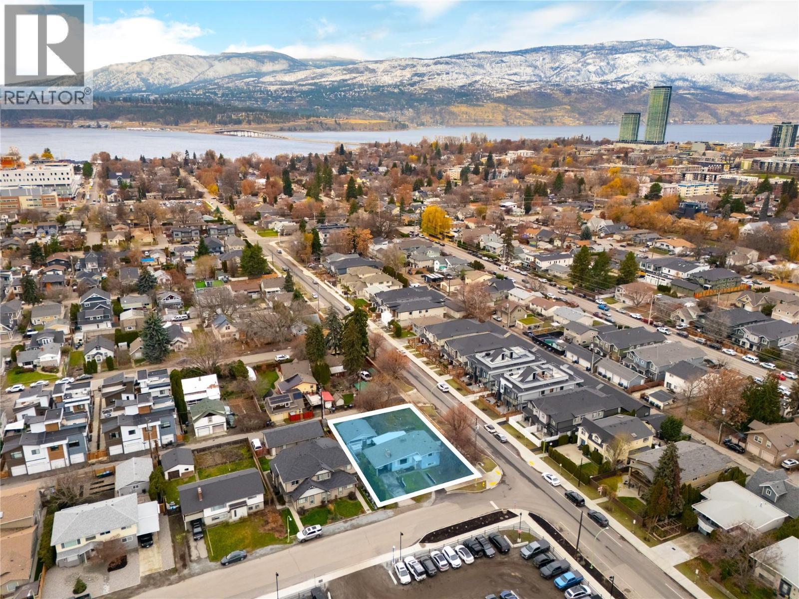 2150 Burnett Street, Kelowna, BC - Outdoor With View