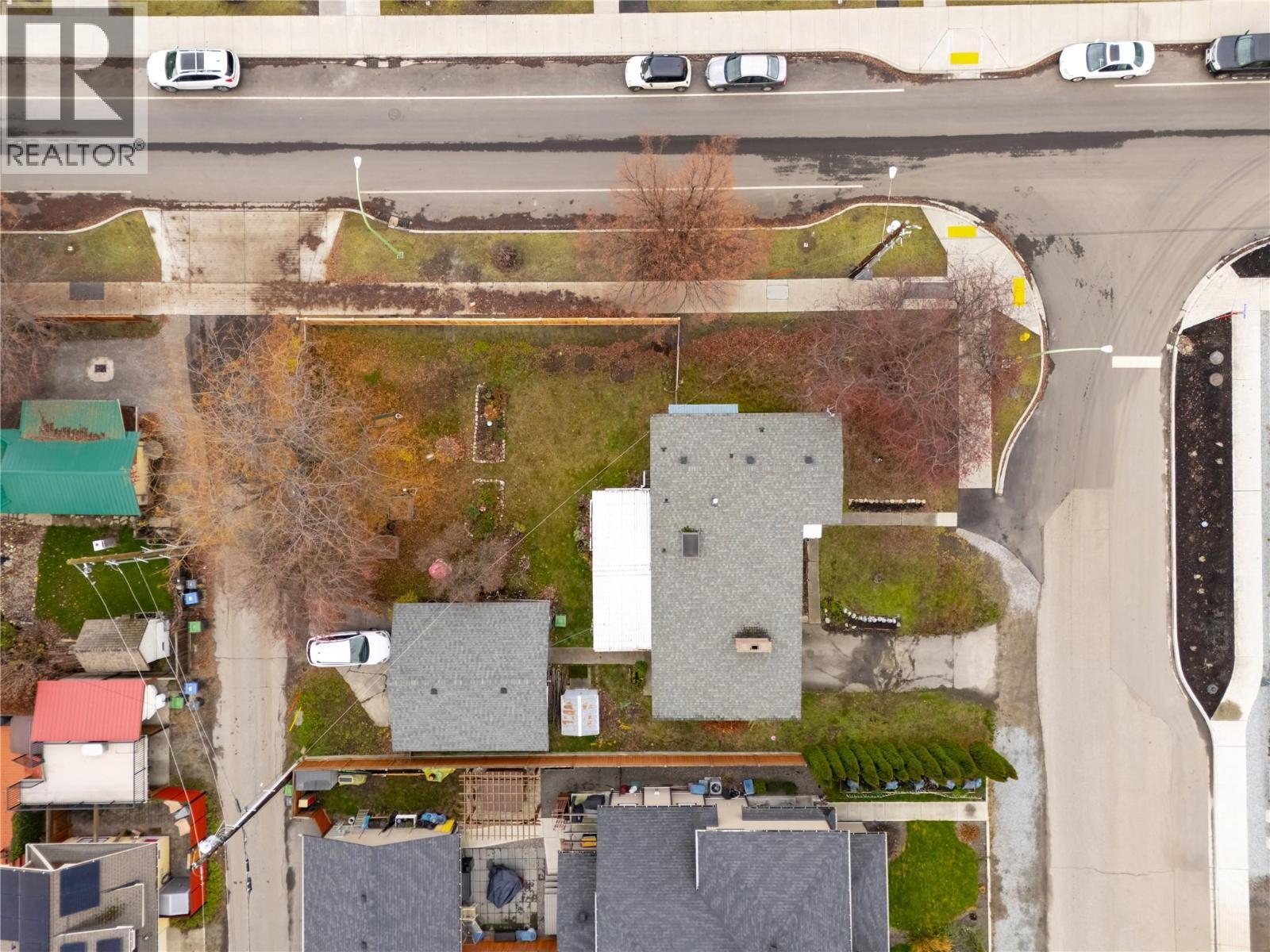 2150 Burnett Street, Kelowna, BC - Outdoor With View