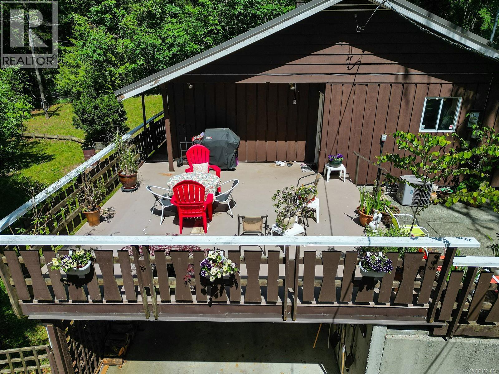 3795 Glenora Rd, Duncan, BC - Outdoor With Deck Patio Veranda