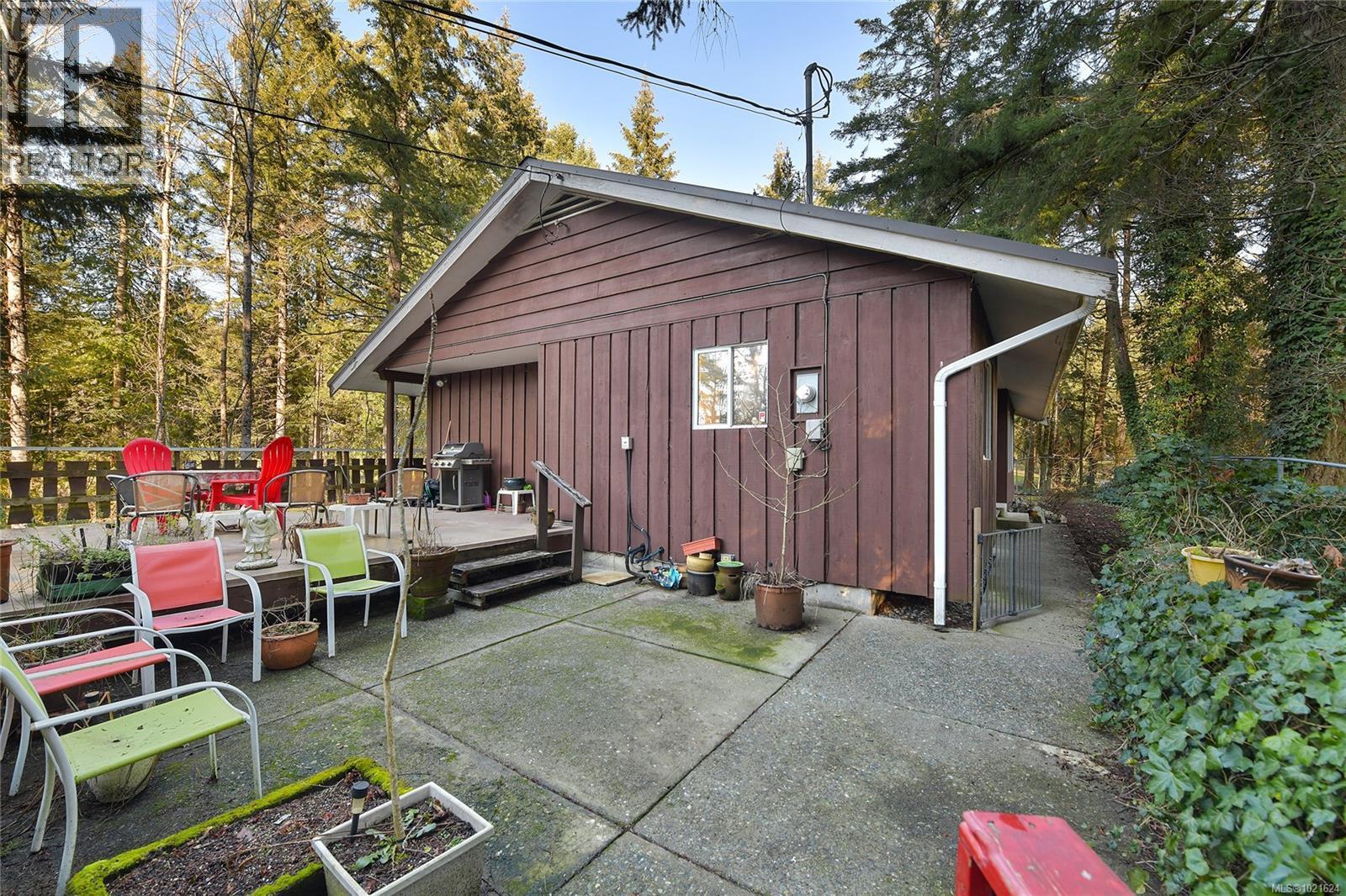 3795 Glenora Rd, Duncan, BC - Outdoor