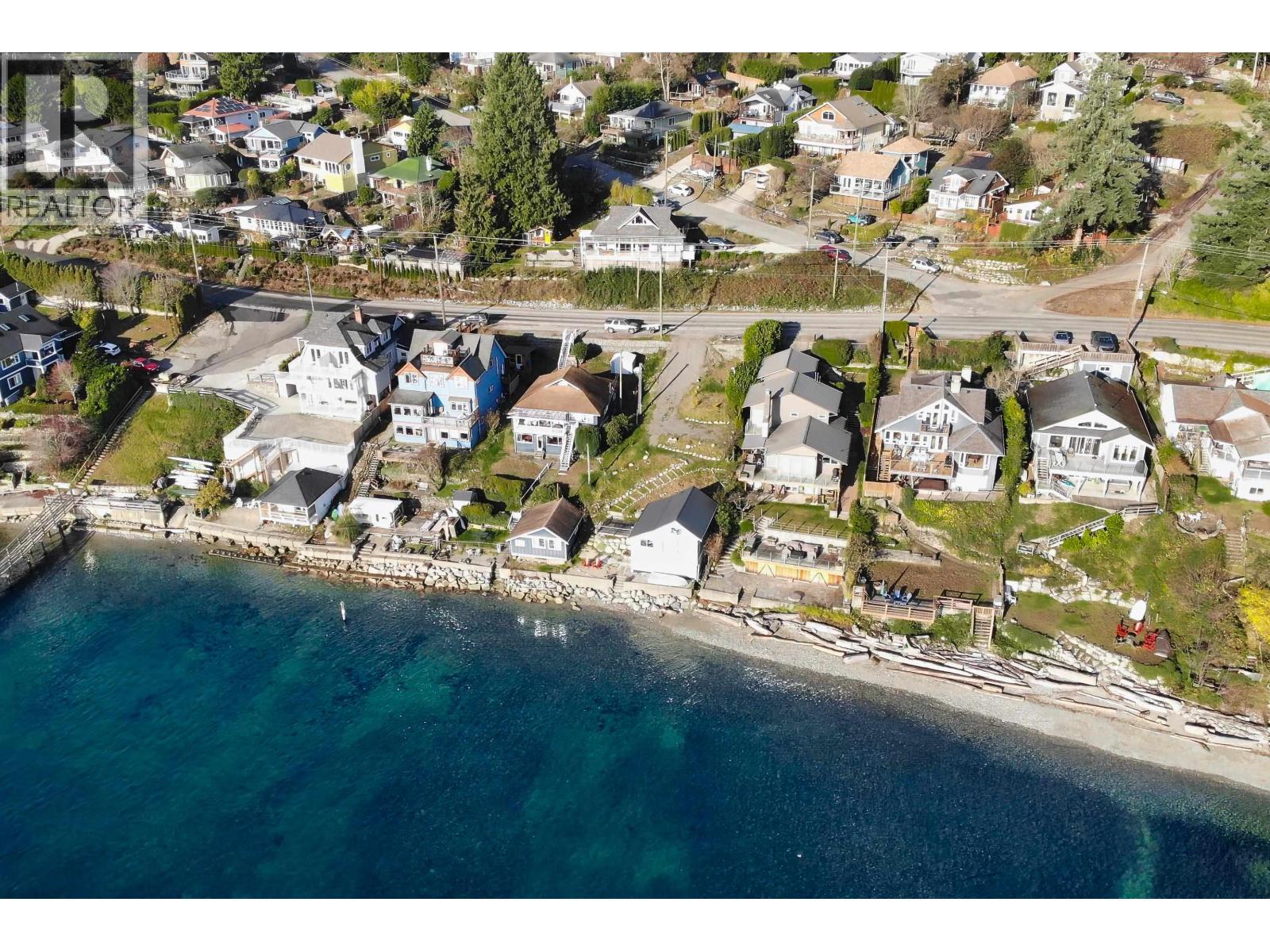 811 Marine Drive, Gibsons, BC - Outdoor With Body Of Water With View