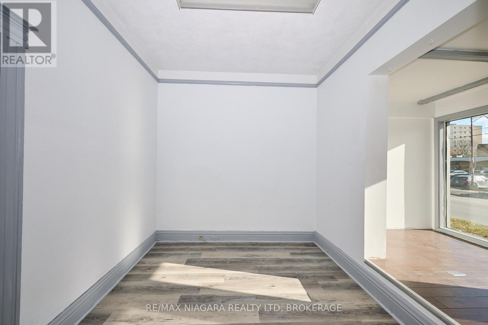 105A Welland Avenue, St. Catharines (Downtown), ON