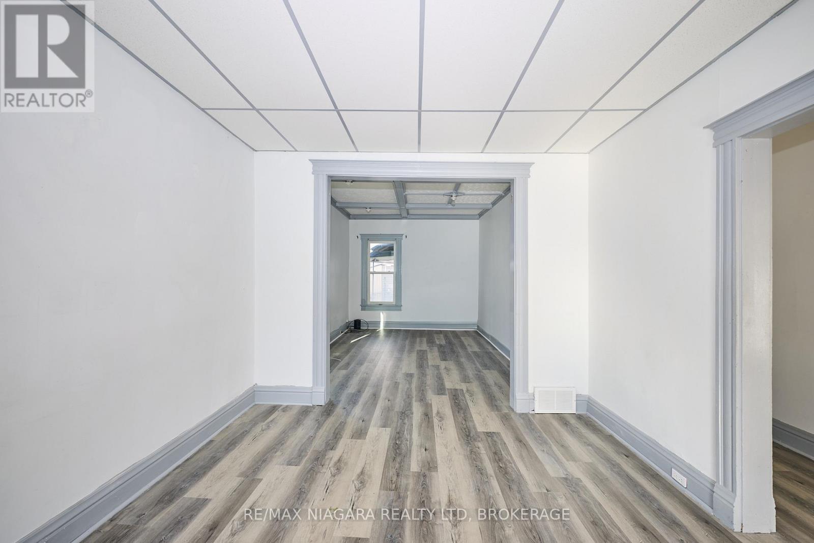 105A Welland Avenue, St. Catharines (Downtown), ON