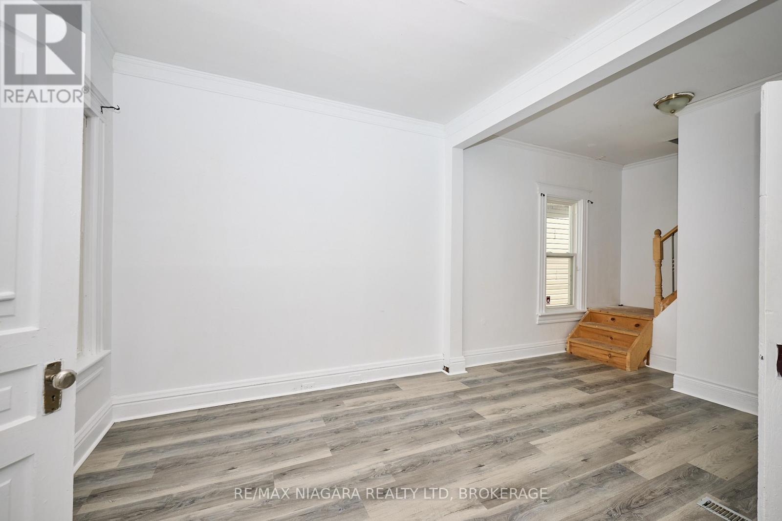 105A Welland Avenue, St. Catharines (Downtown), ON