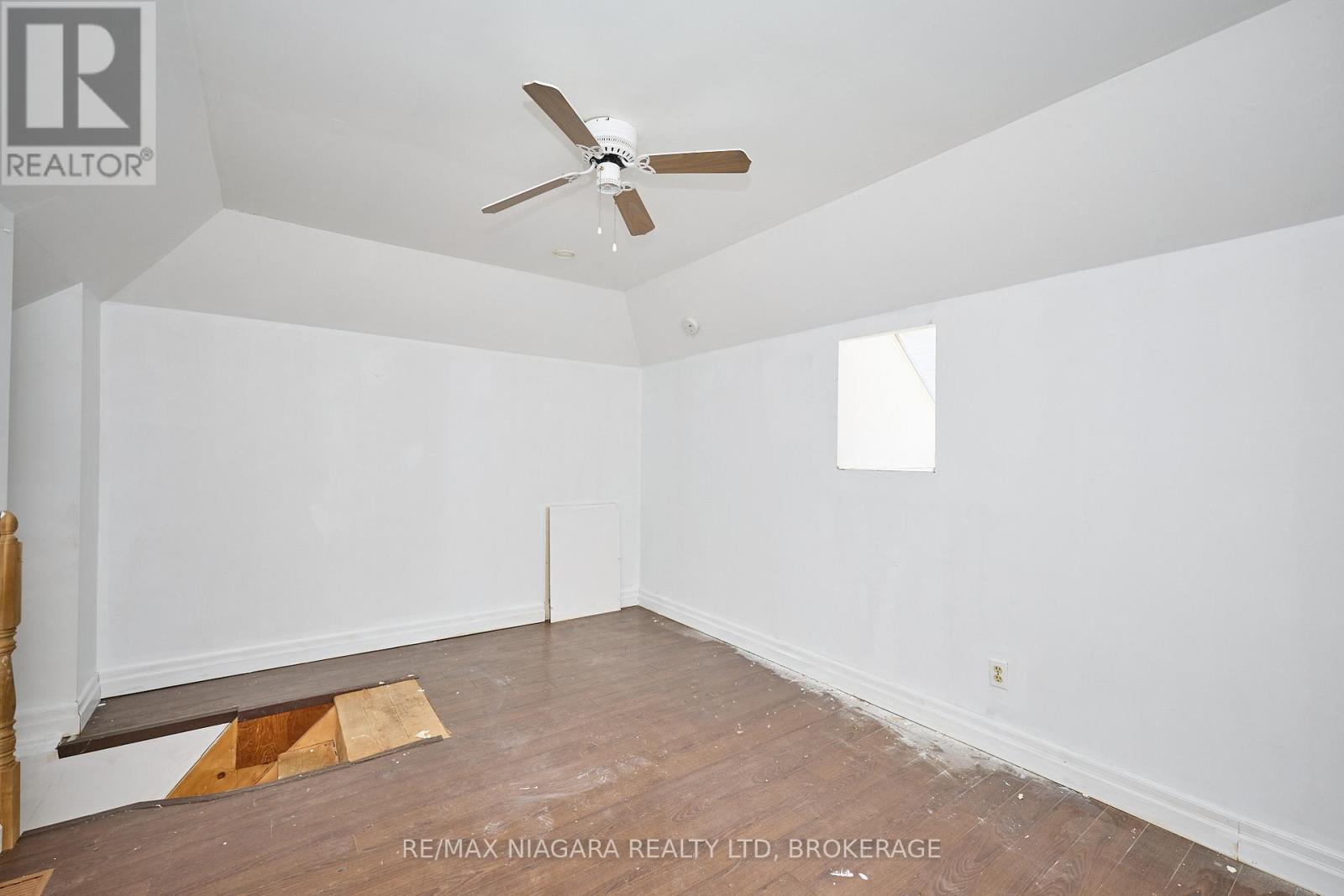 105A Welland Avenue, St. Catharines (Downtown), ON