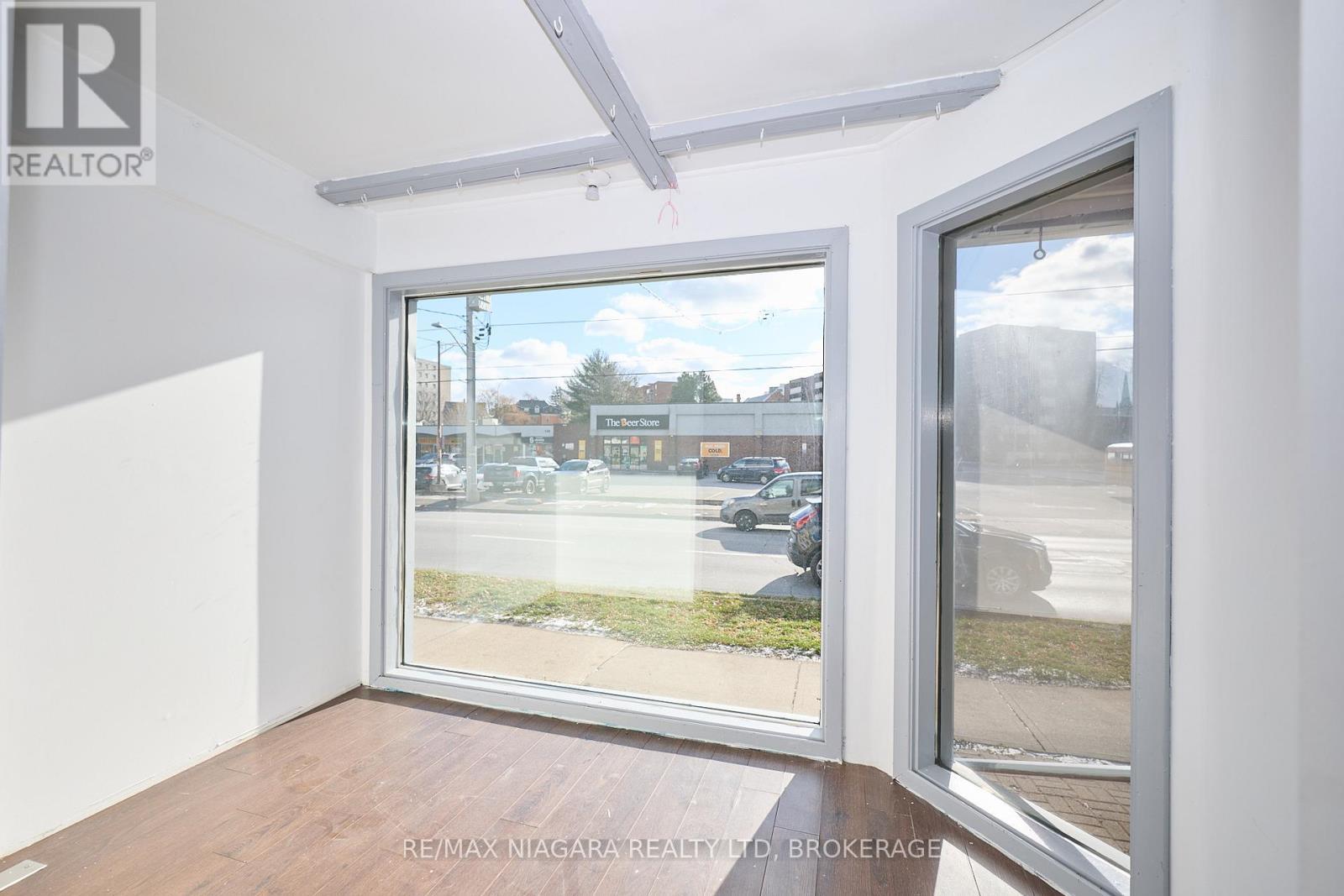 105A Welland Avenue, St. Catharines (Downtown), ON