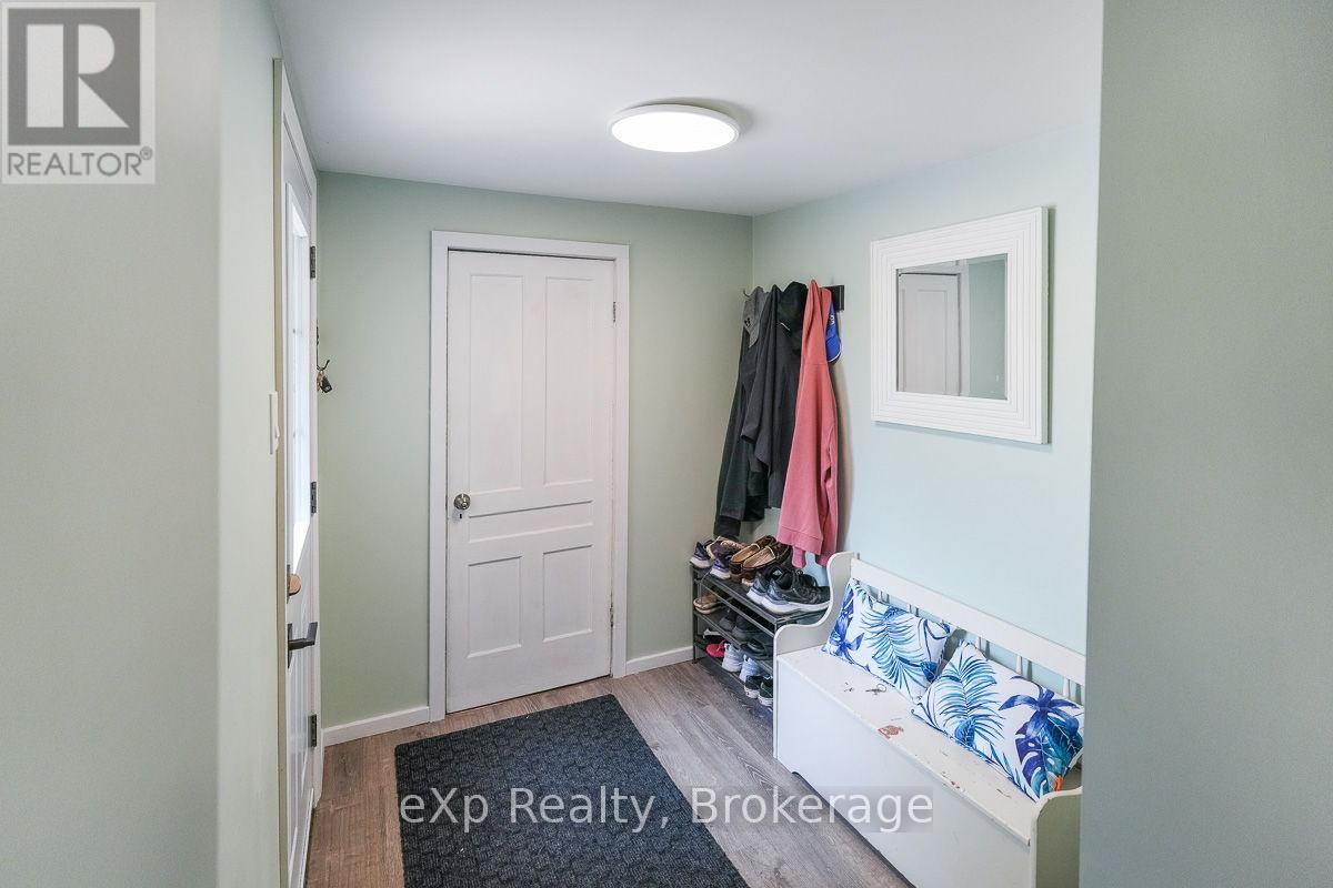 594 10Th A Street W, Owen Sound, ON - Indoor Photo Showing Other Room