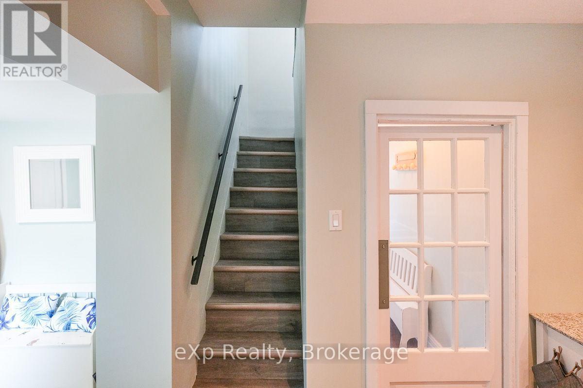 594 10Th A Street W, Owen Sound, ON - Indoor Photo Showing Other Room