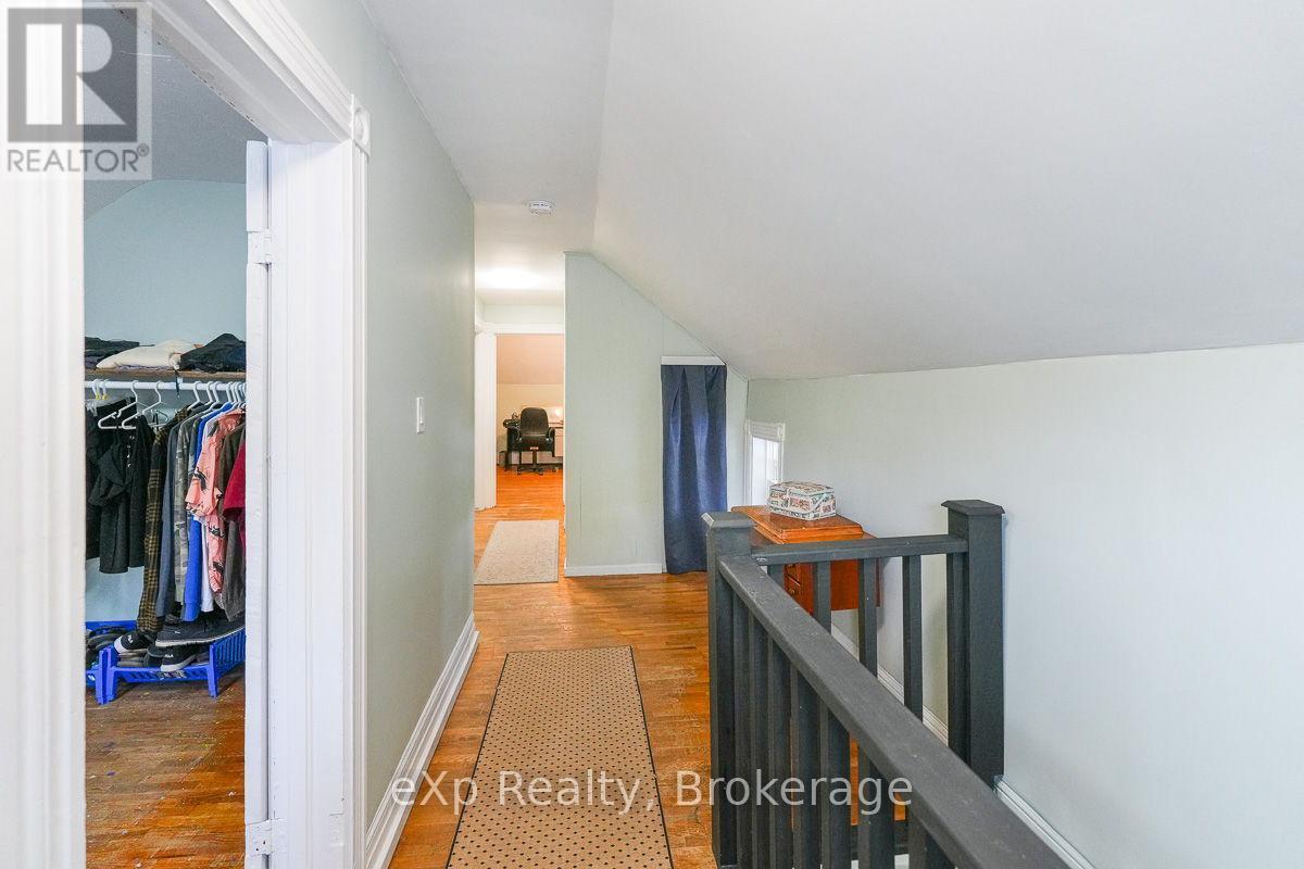 594 10Th A Street W, Owen Sound, ON - Indoor Photo Showing Other Room