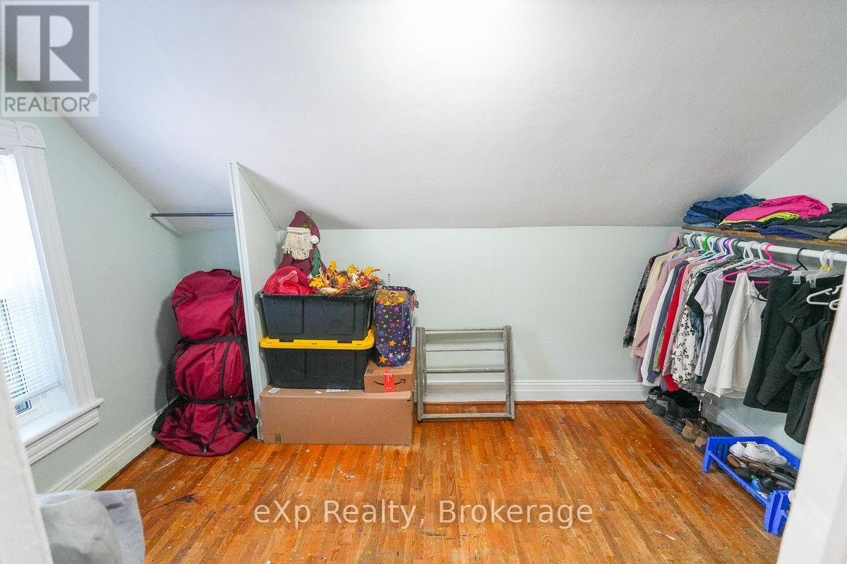 594 10Th A Street W, Owen Sound, ON - Indoor